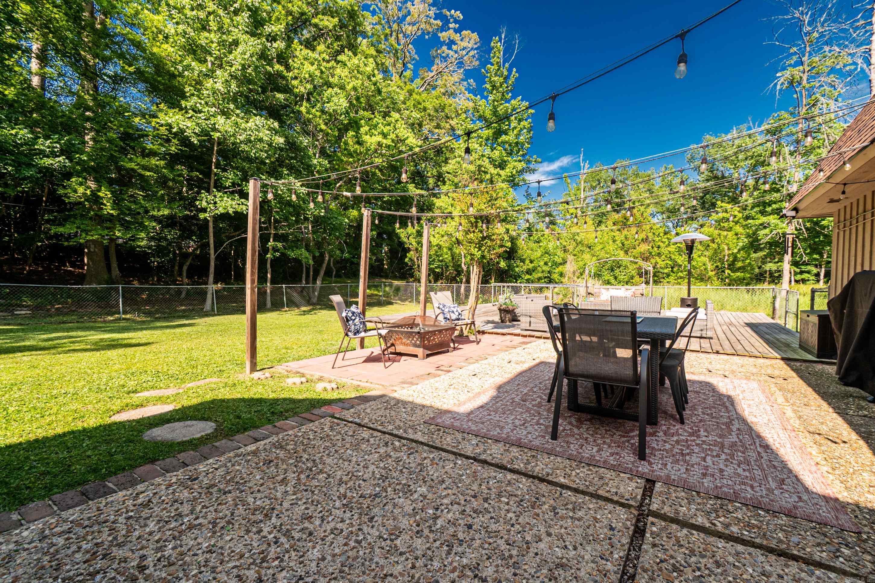COUNTRY CLUB COLONY - Residential