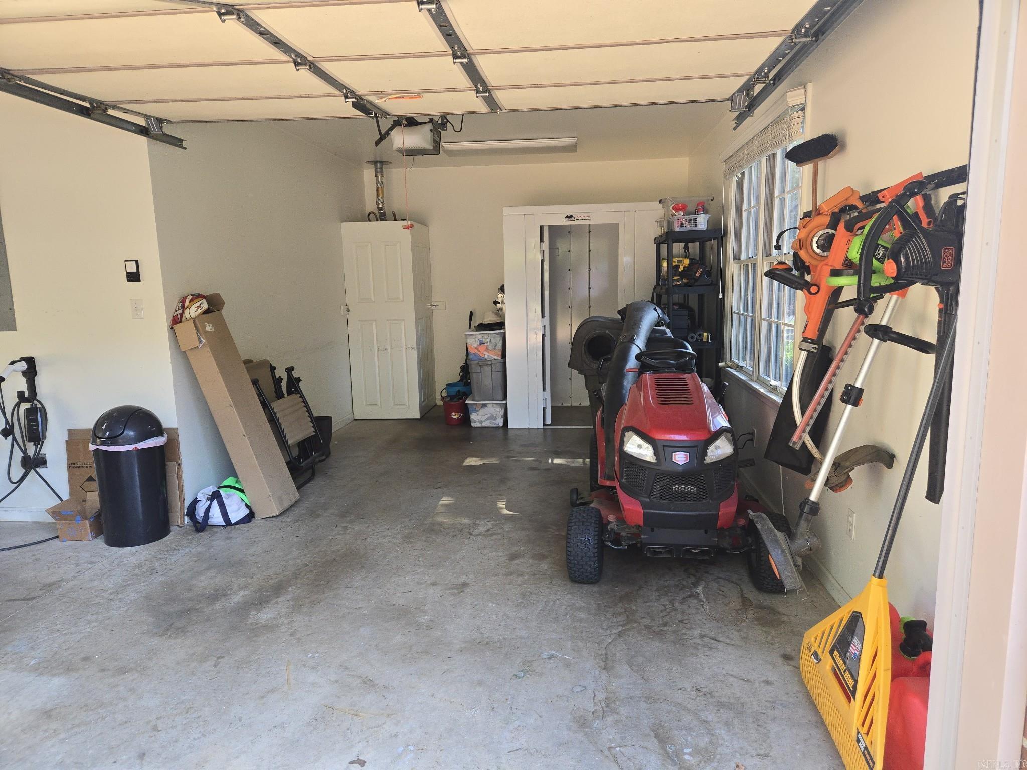 HUNTINGTON PLACE - Residential