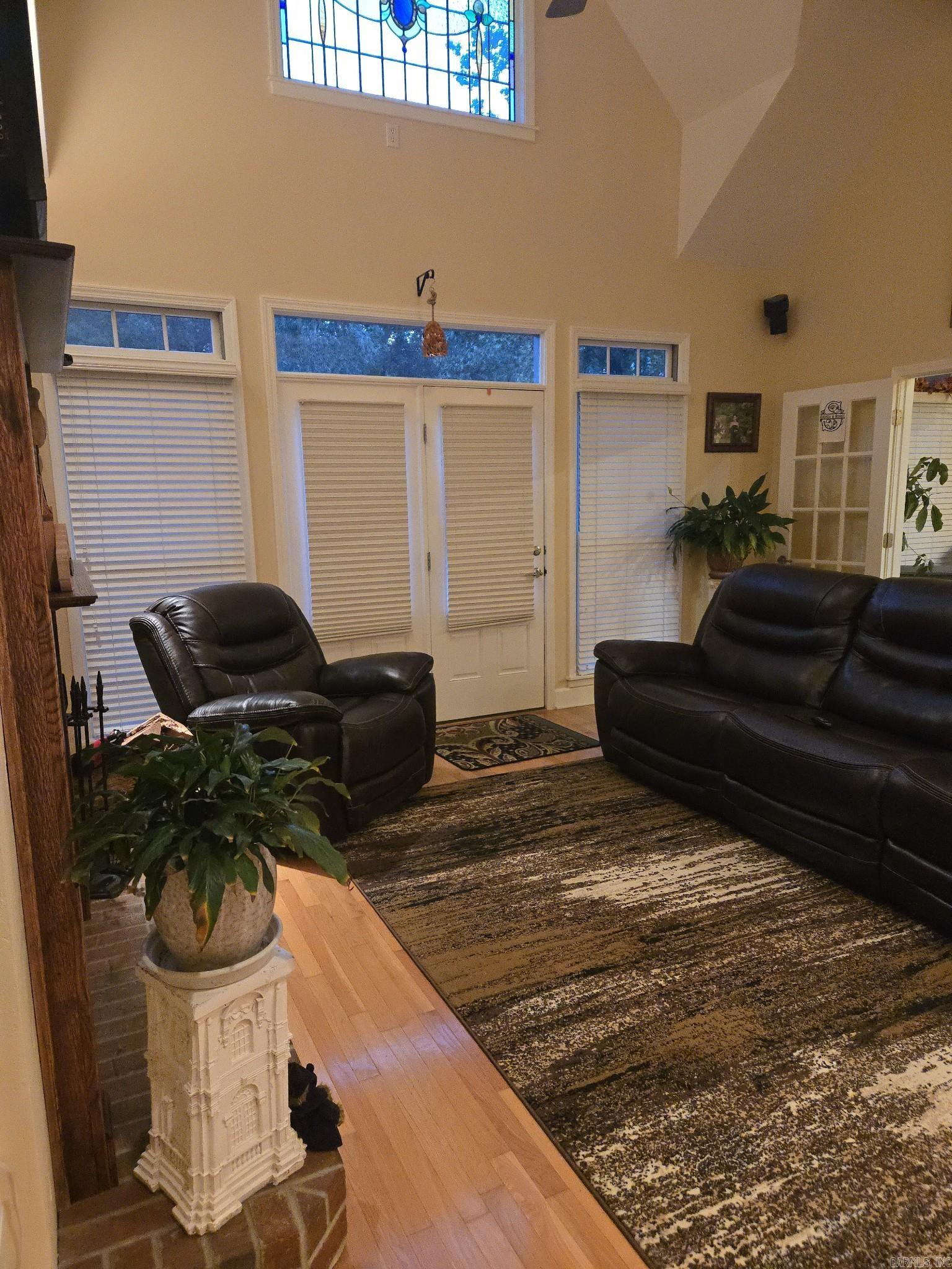 HUNTINGTON PLACE - Residential