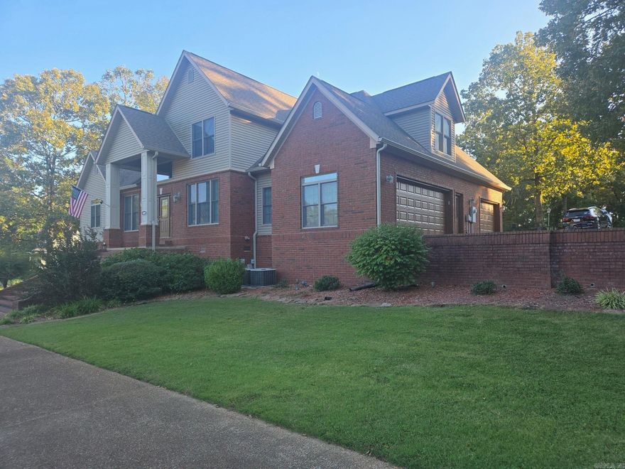 This beautifully maintained custom-built home offers unique features throughout and is located in one of Heber's most desirable neighborhoods. Conveniently close to everything—just a block from the school and only one mile from the beach and boat launch. The spacious floor plan includes 4 bedrooms, 2.5 bathrooms, a separate office, and a large bonus room perfect for a kids' game room. Additional highlights include a storm shelter and a completely remodeled master bathroom shower (2021). New Roof Installed 8/1/2020.