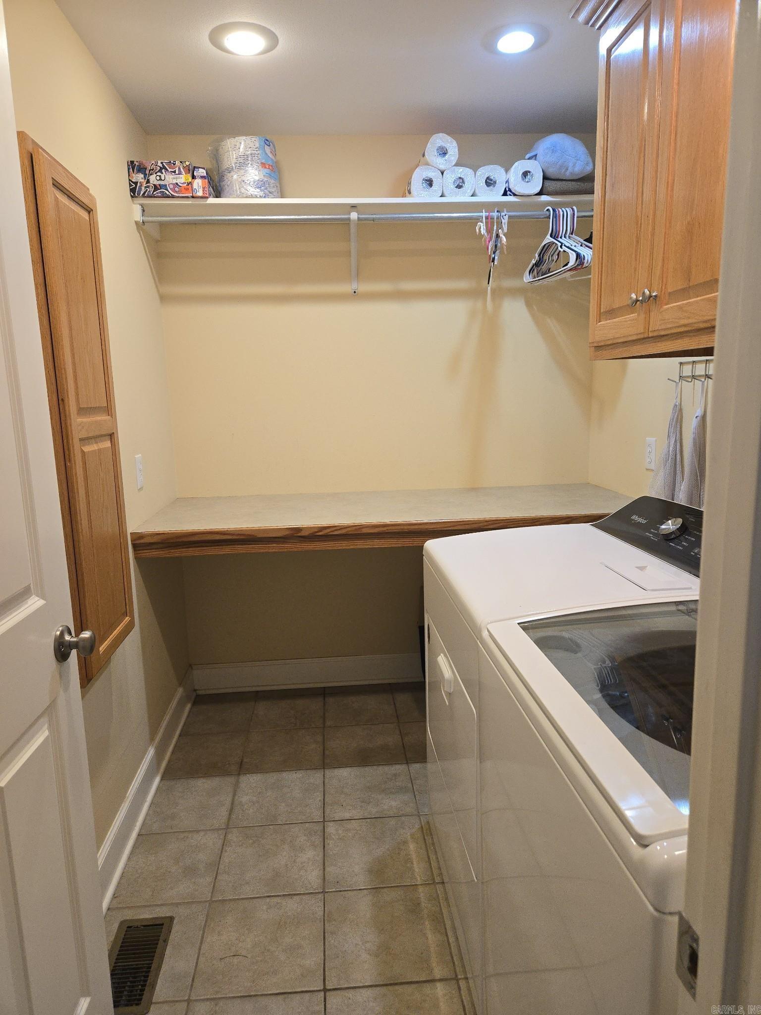 HUNTINGTON PLACE - Residential