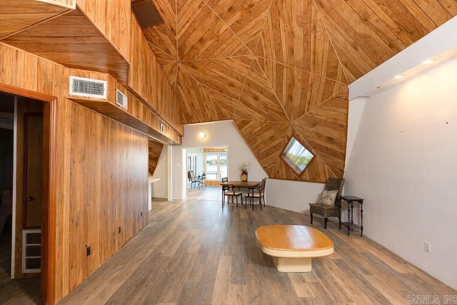 Riverside Park Section 2 - Residential