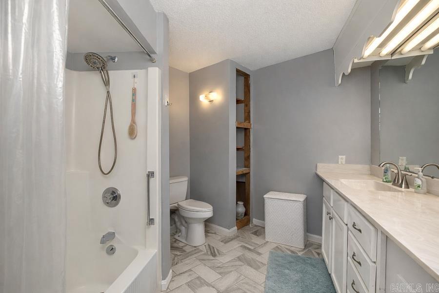 Riverside Park Section 2 - Residential