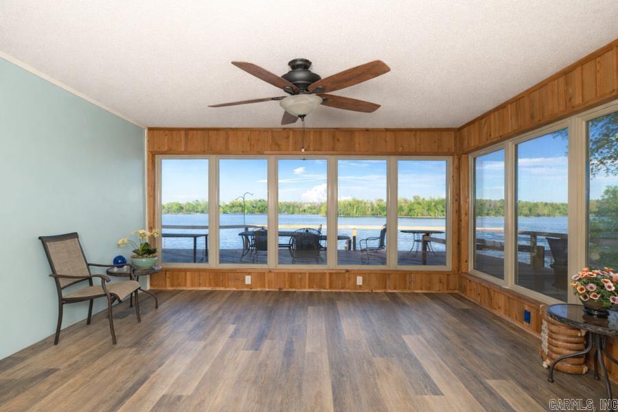 Riverside Park Section 2 - Residential