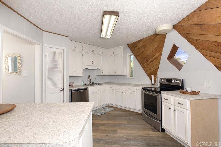 Riverside Park Section 2 - Residential