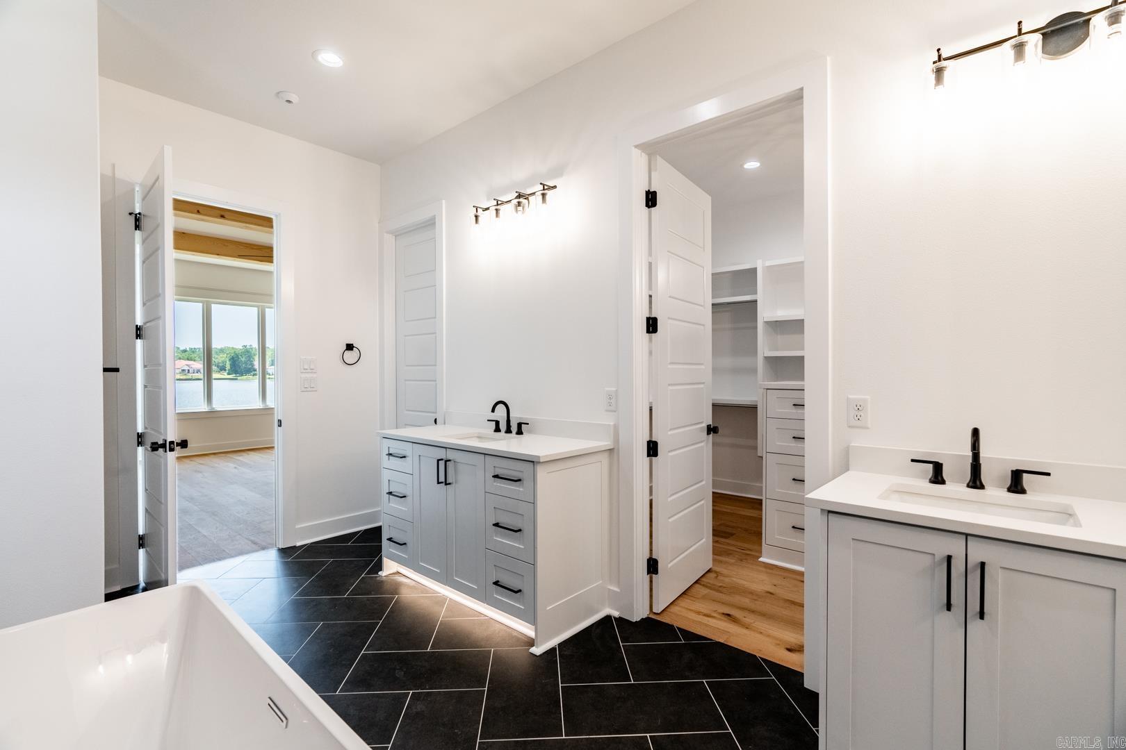 Severn Landing @ Hurricane Lake - Residential