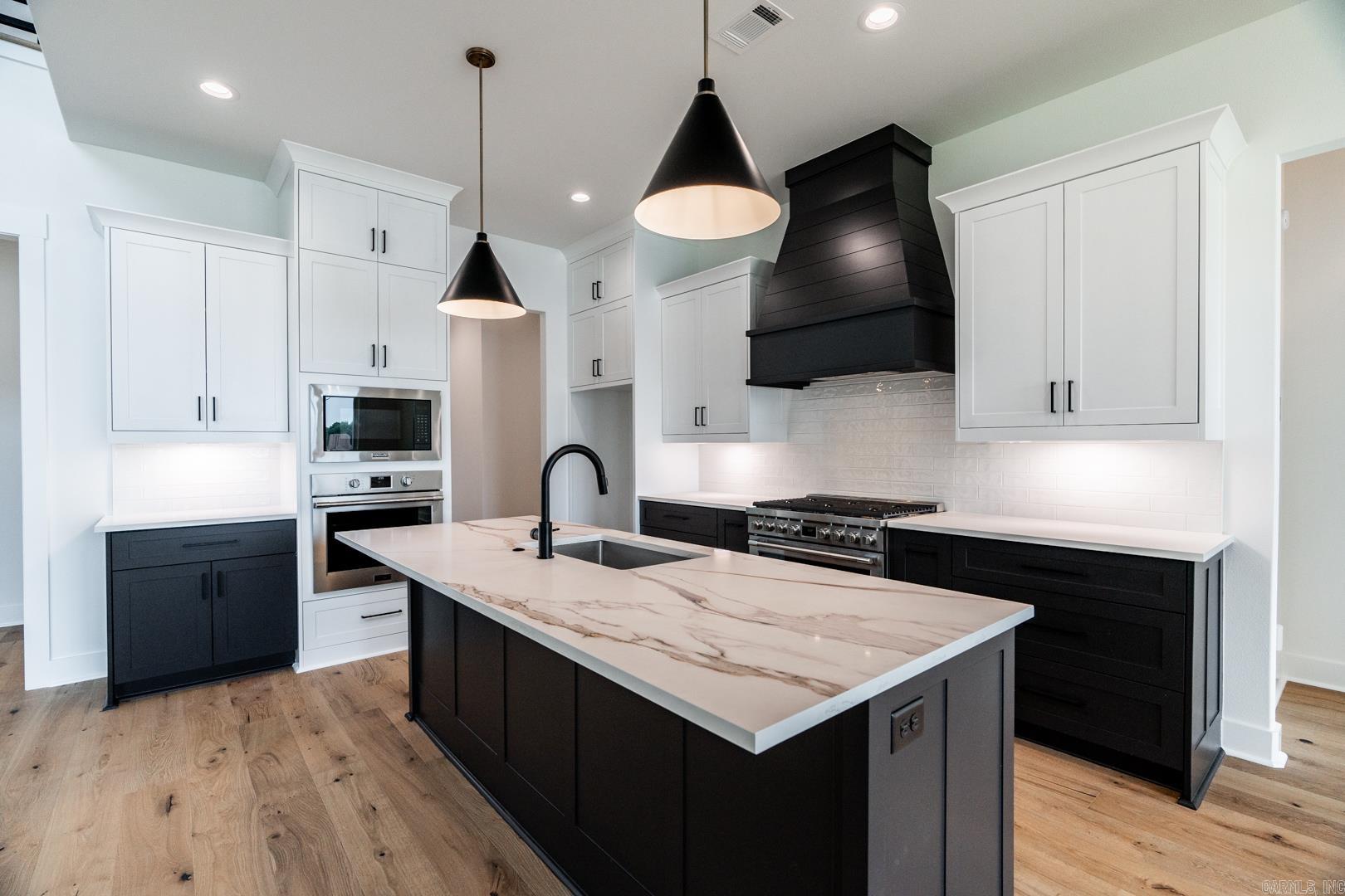 Severn Landing @ Hurricane Lake - Residential