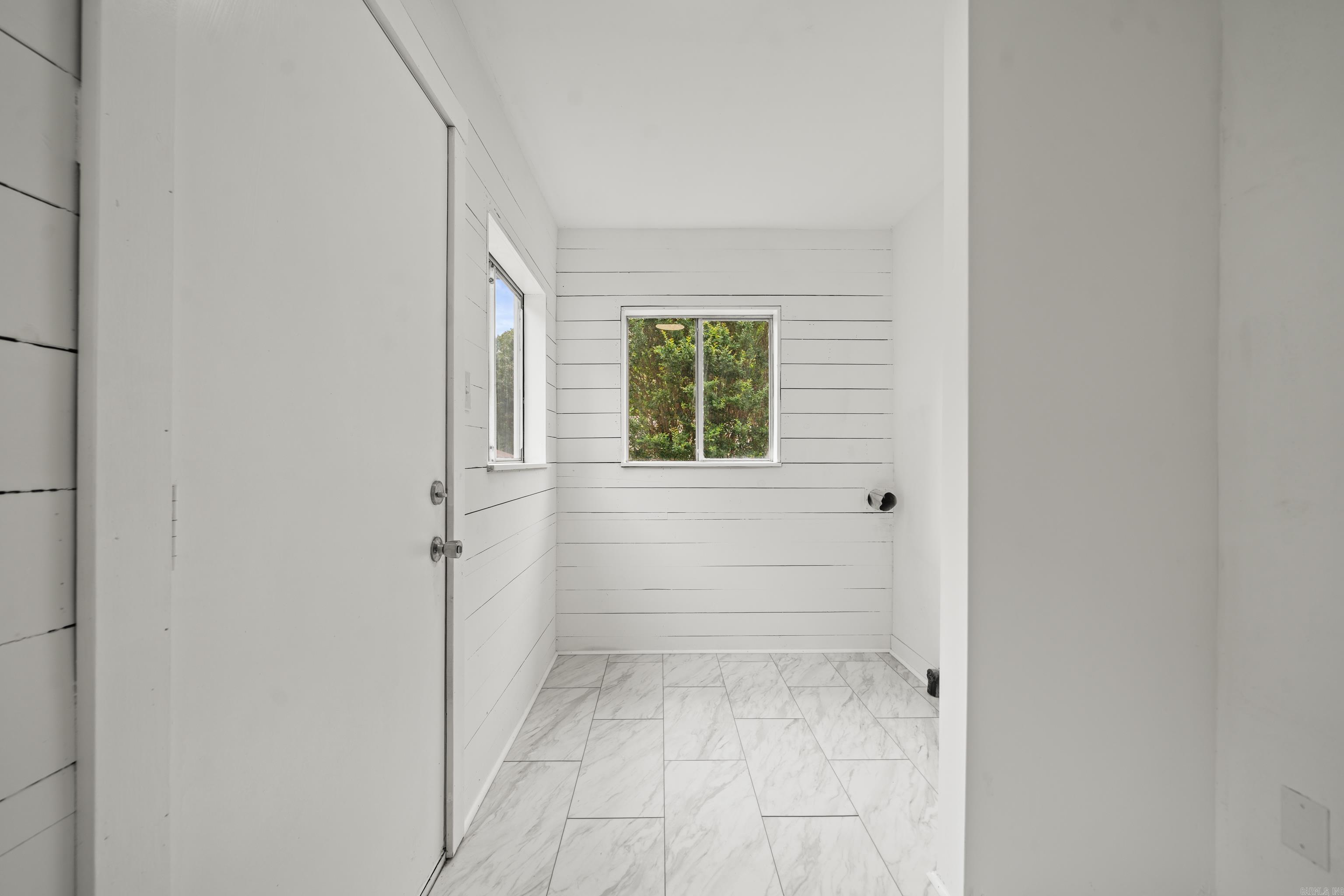 OAKLAWN - Residential