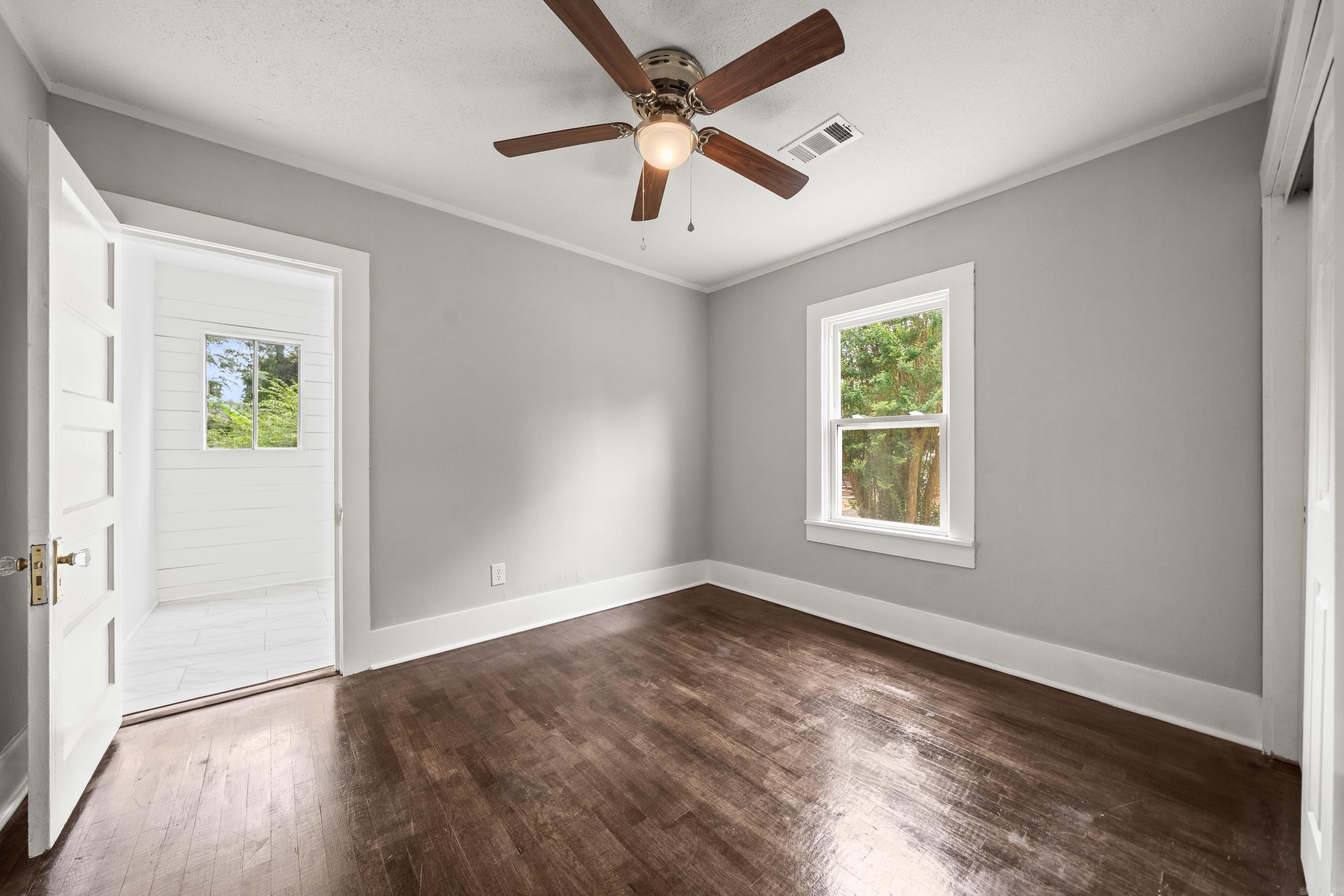 OAKLAWN - Residential