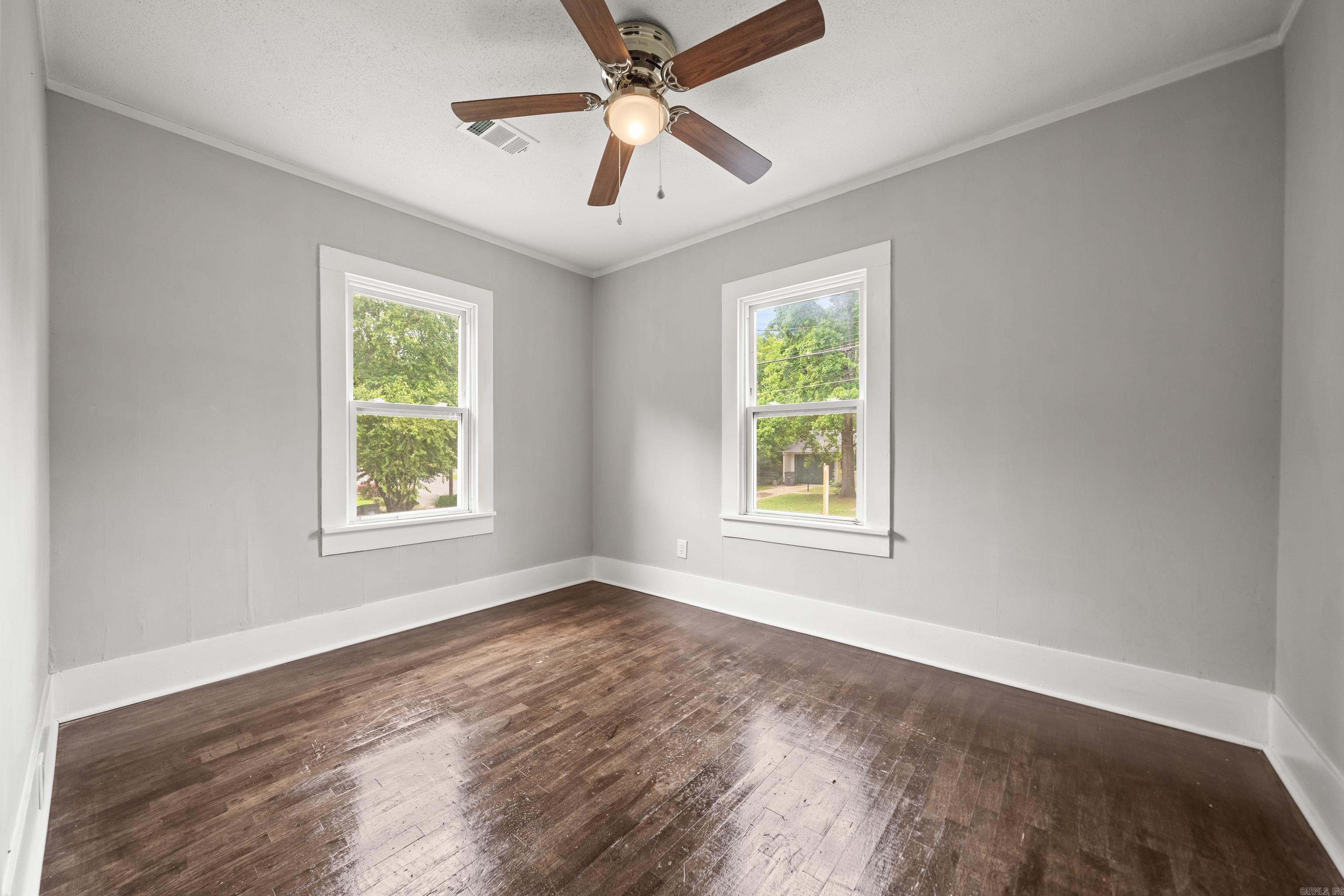 OAKLAWN - Residential