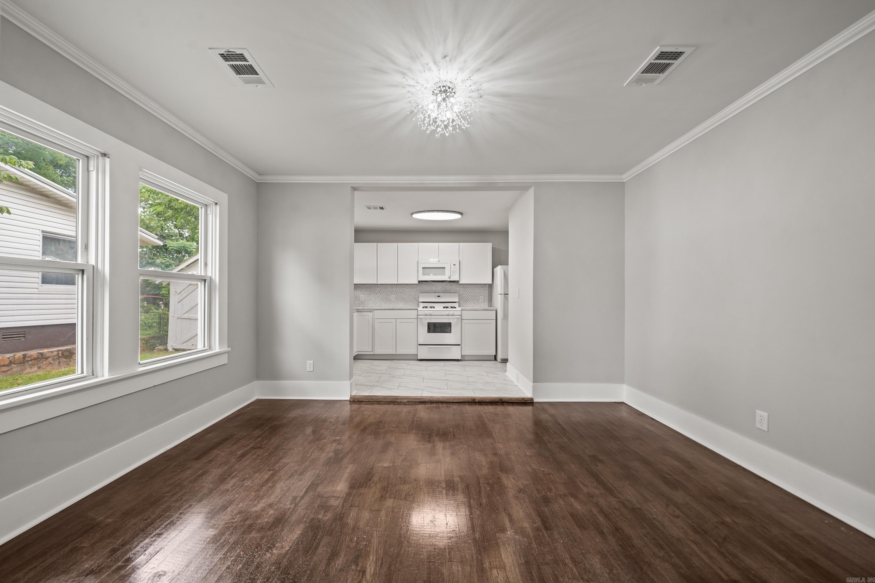 OAKLAWN - Residential