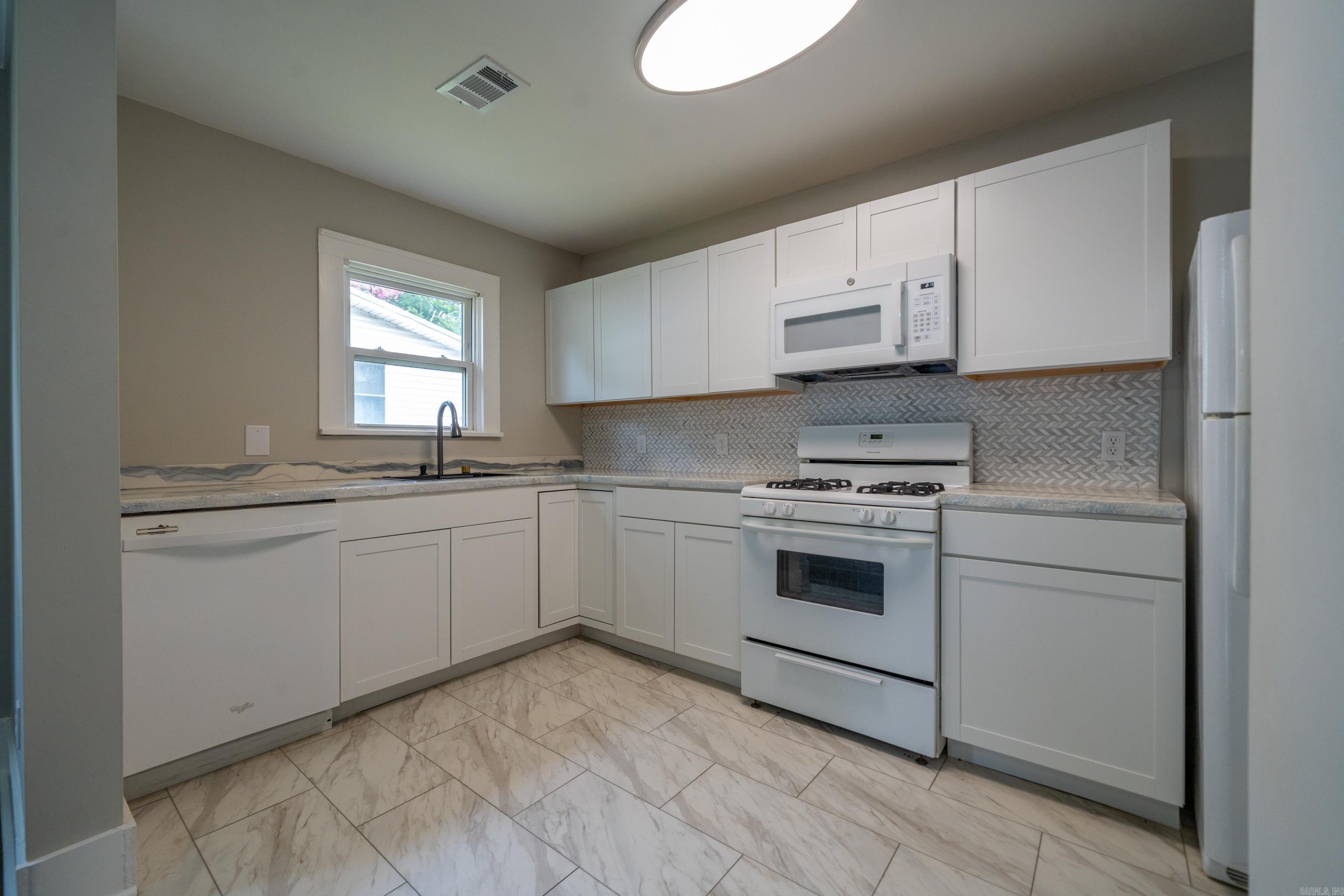 OAKLAWN - Residential