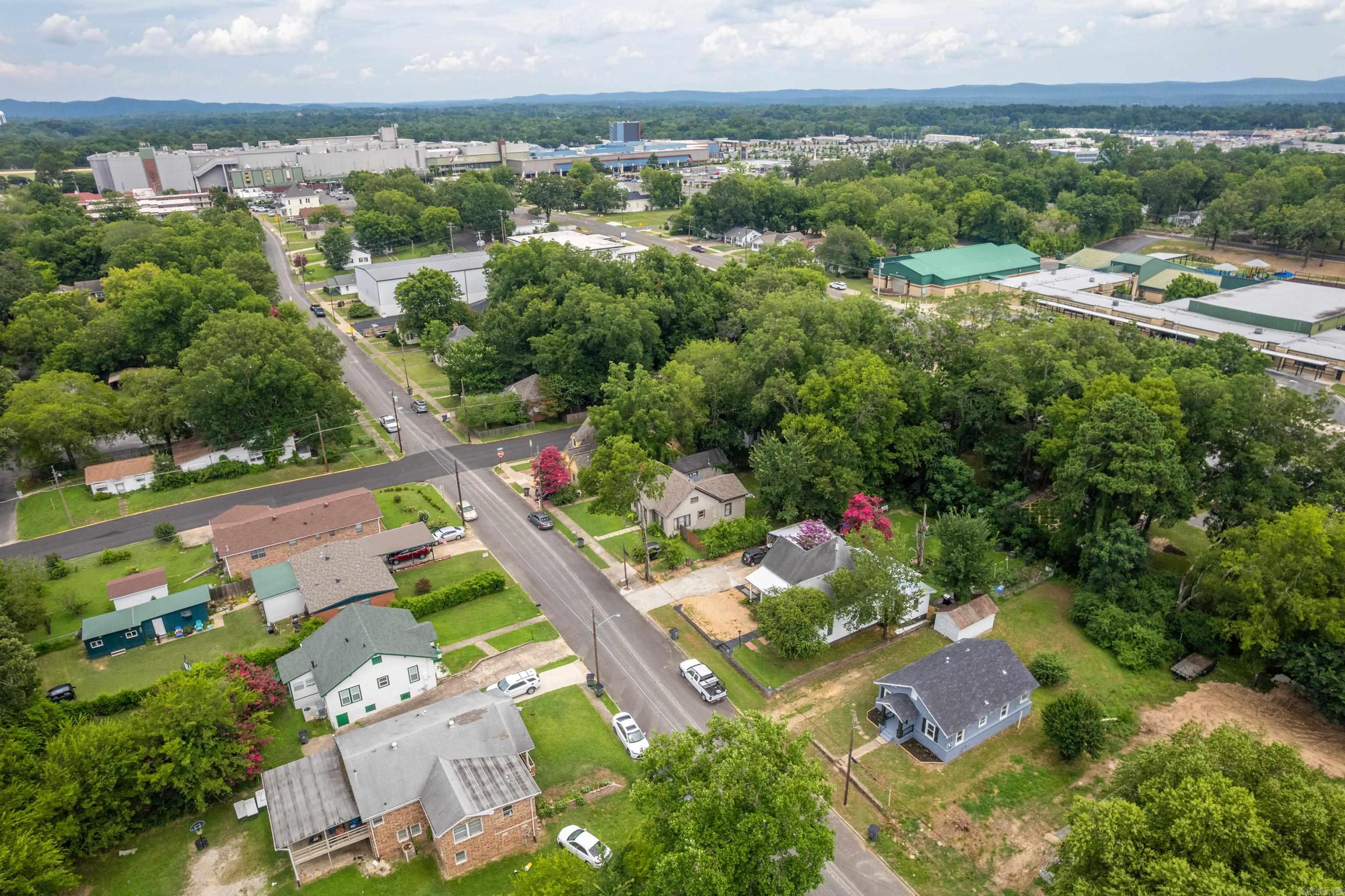 OAKLAWN - Residential