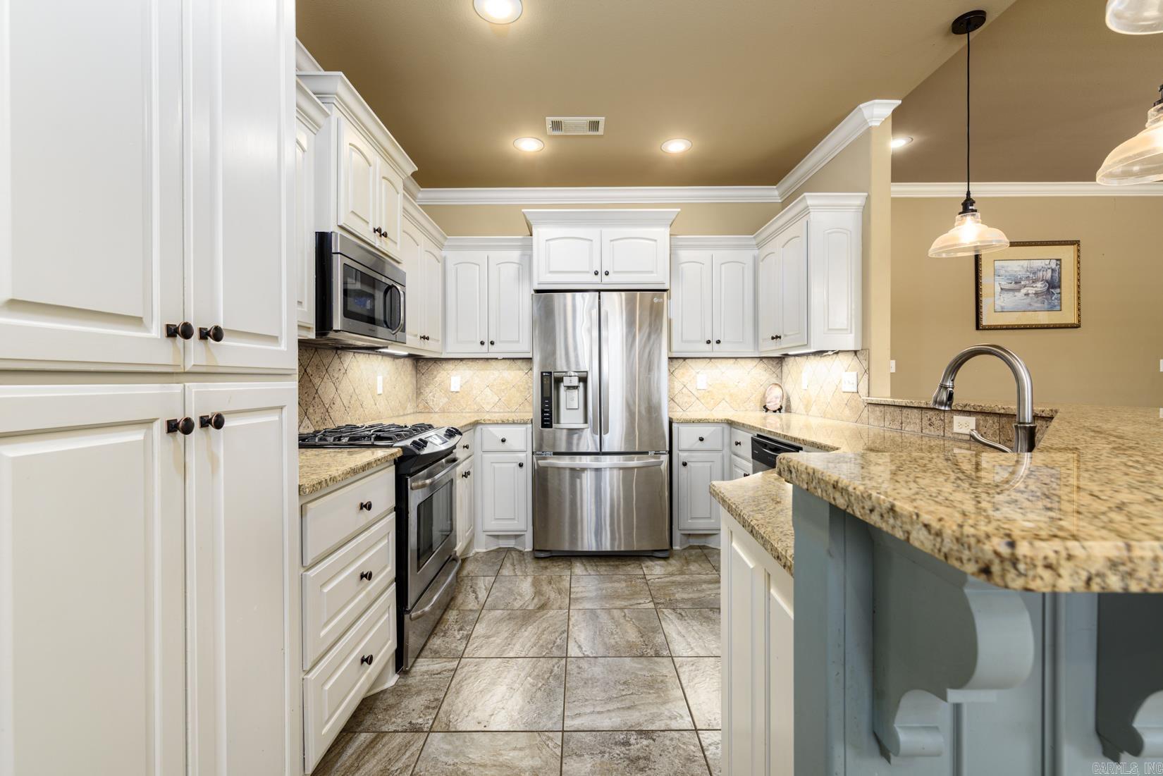 LOCHRIDGE ESTATES - Residential