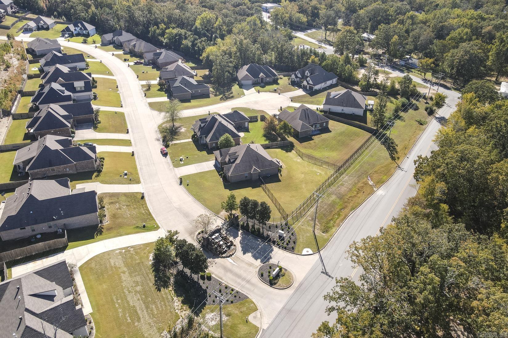 LOCHRIDGE ESTATES - Residential