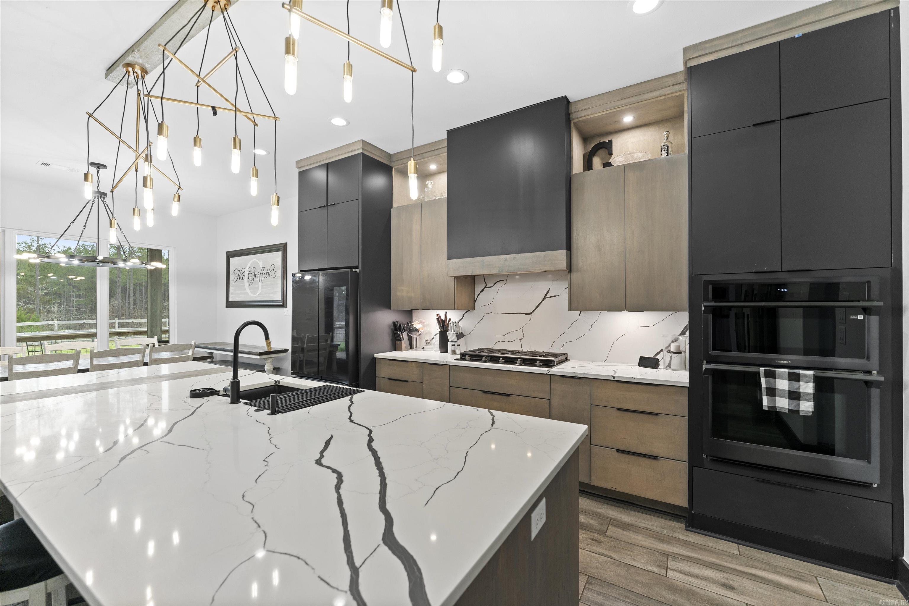 CANYON CREEK VILLAGE - Residential