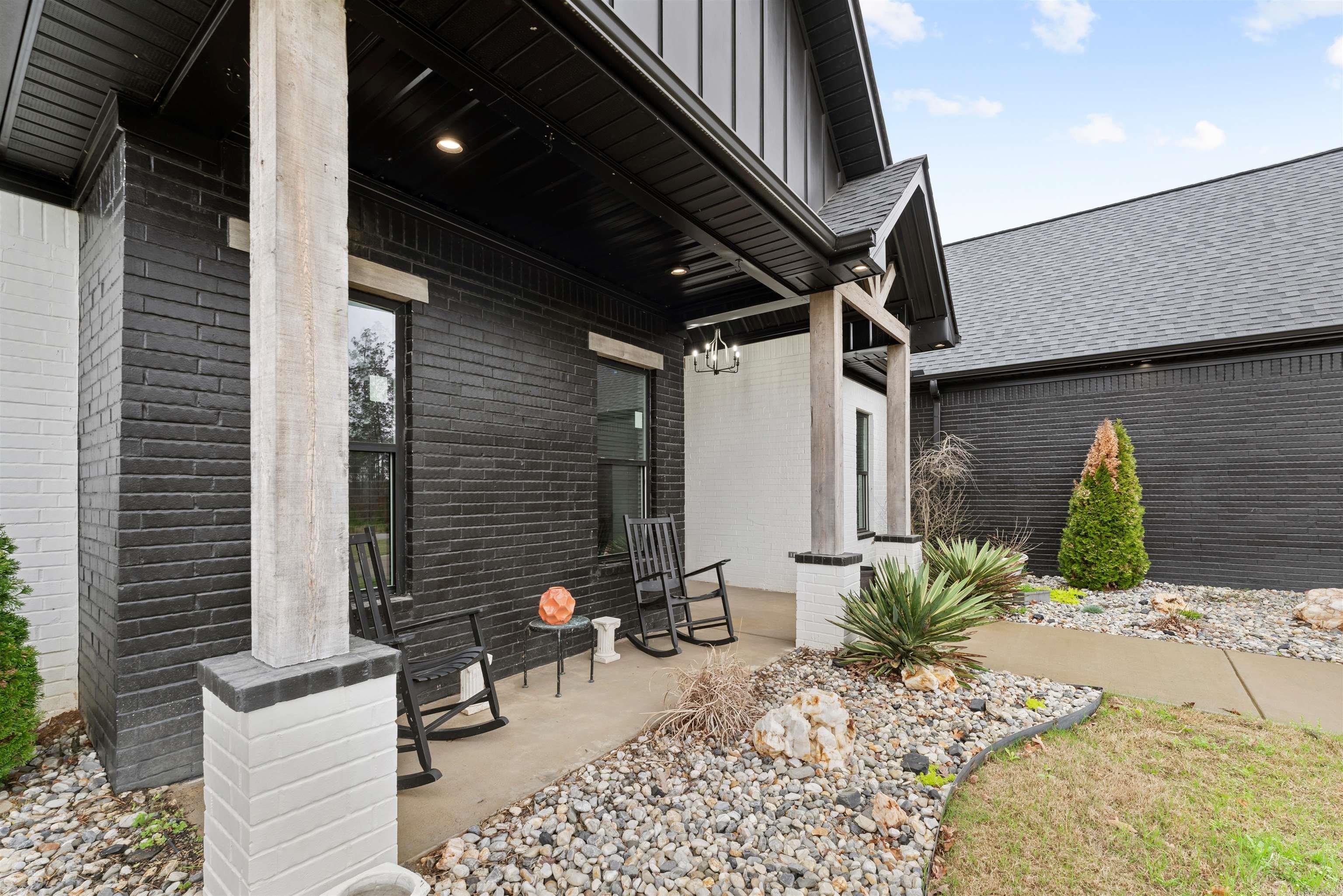 CANYON CREEK VILLAGE - Residential