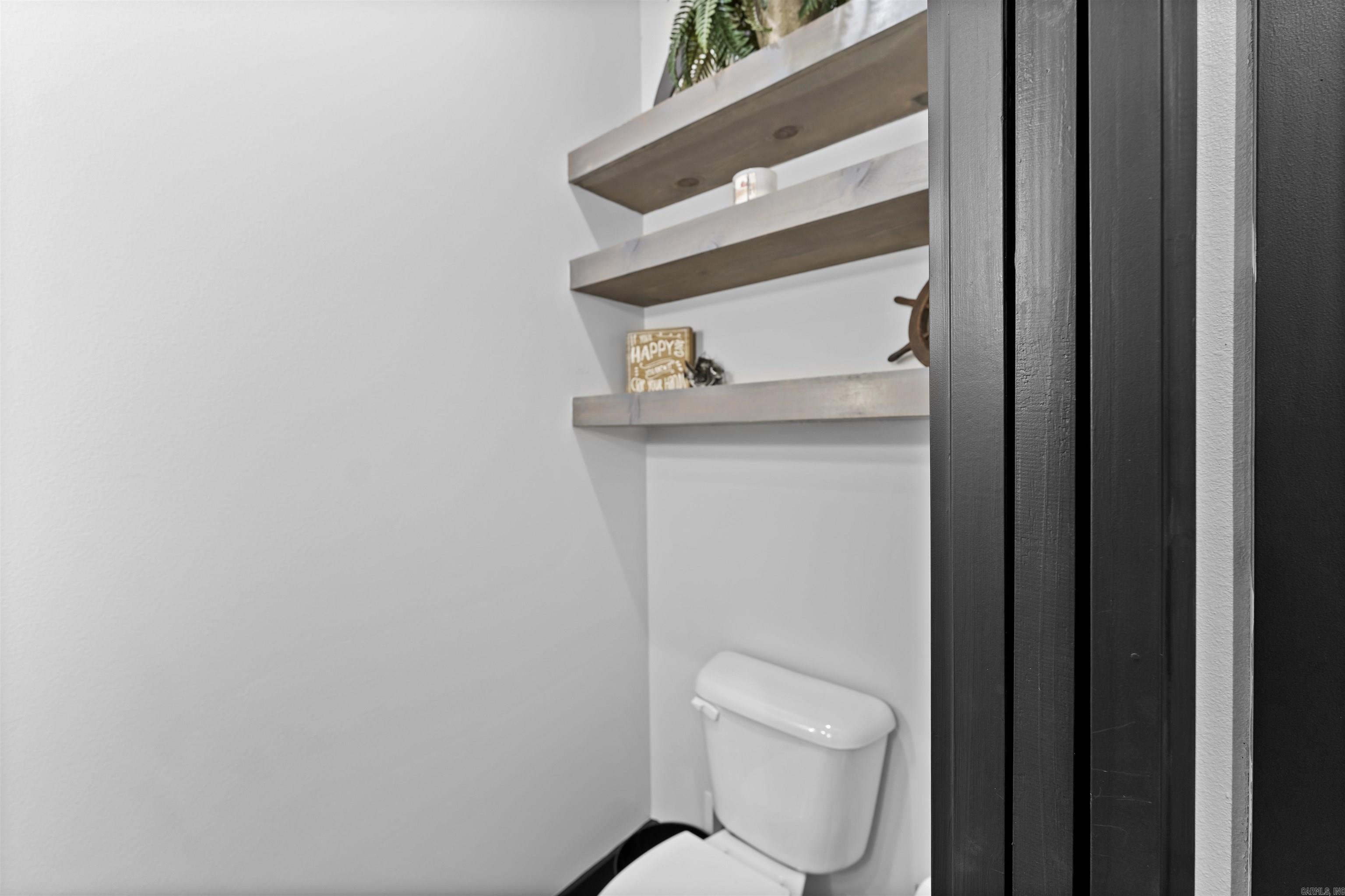 CANYON CREEK VILLAGE - Residential