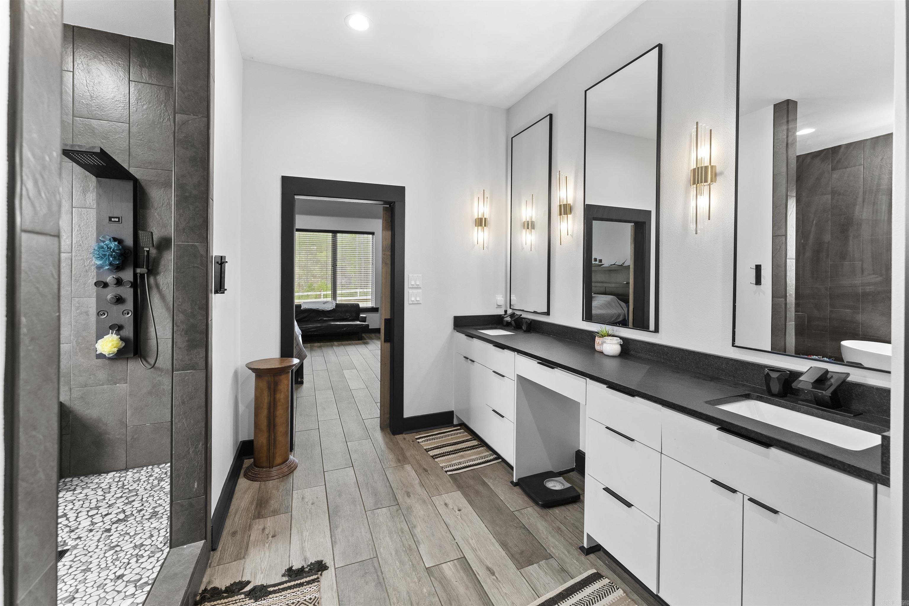 CANYON CREEK VILLAGE - Residential