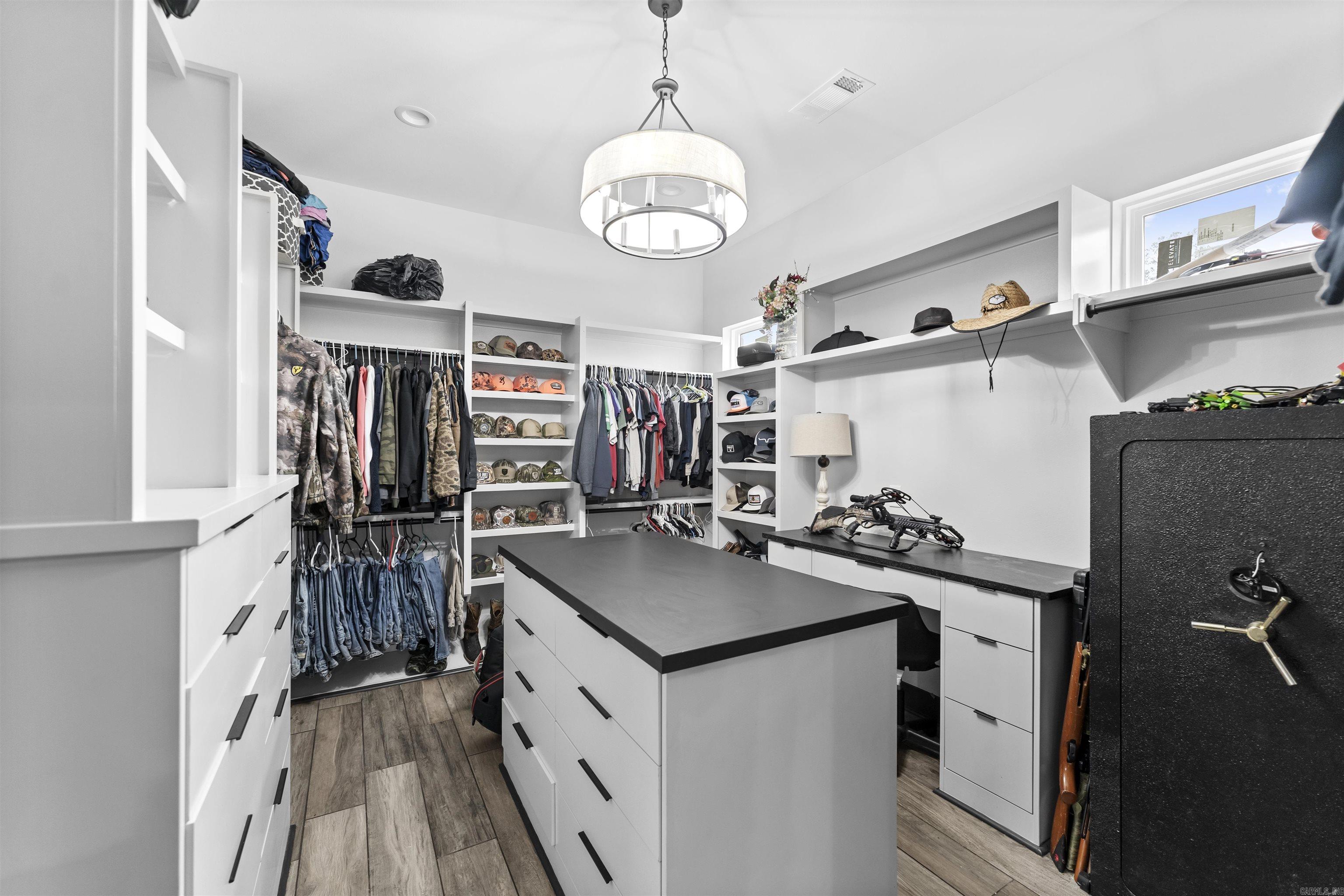 CANYON CREEK VILLAGE - Residential