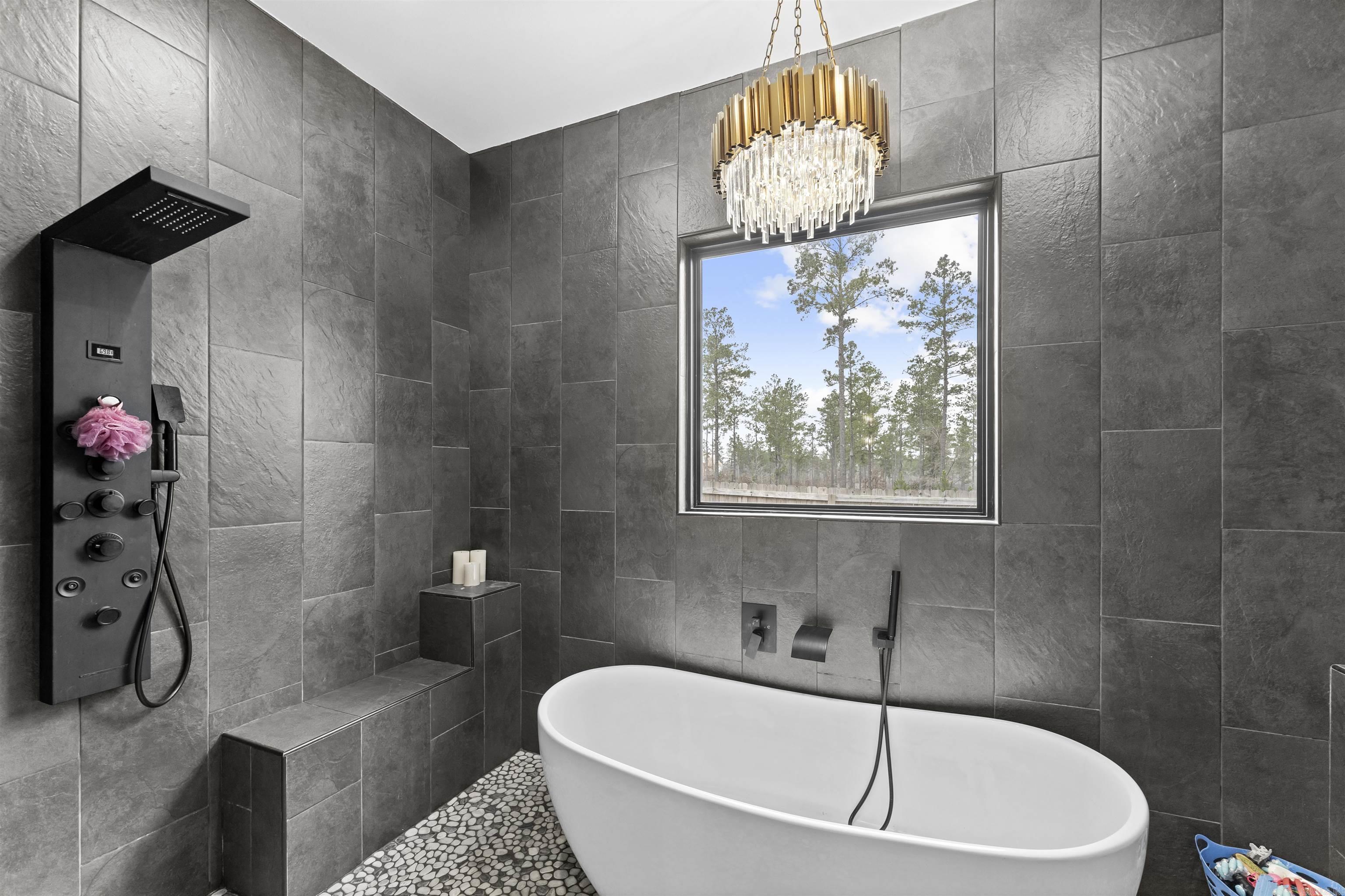 CANYON CREEK VILLAGE - Residential