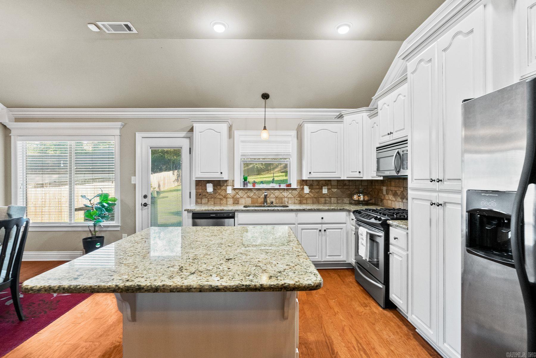 CRYSTALWOOD - Residential