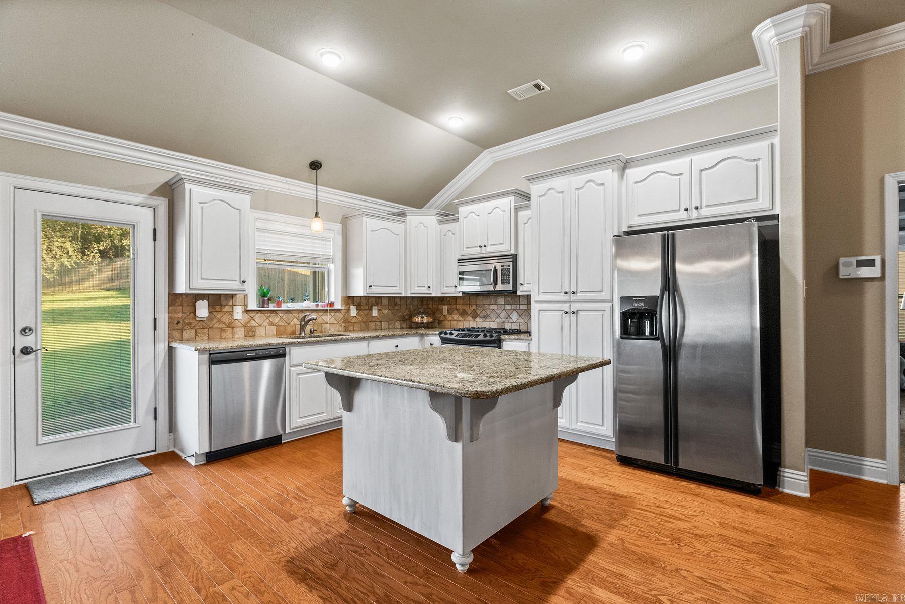 CRYSTALWOOD - Residential