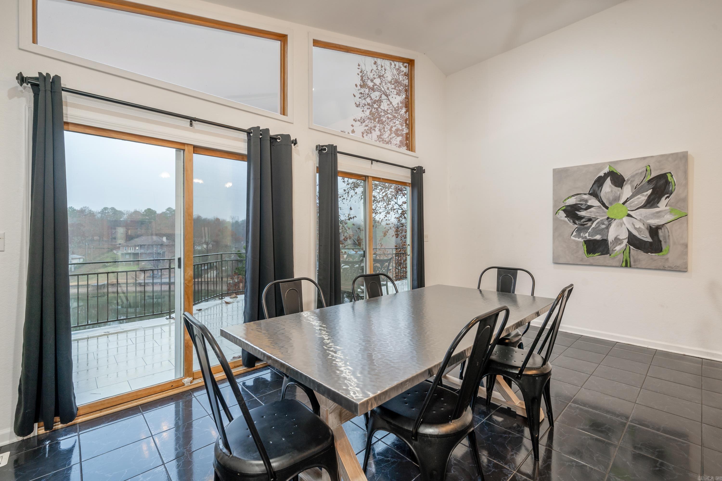 Lake Hamilton Shores - Residential