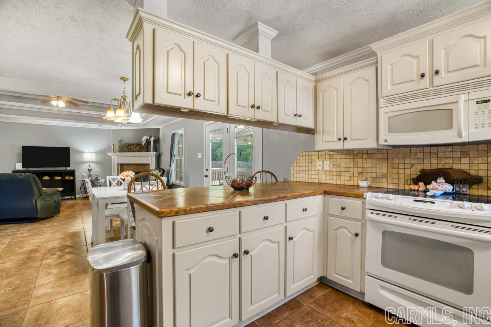 QUAPAW ESTATES - Residential