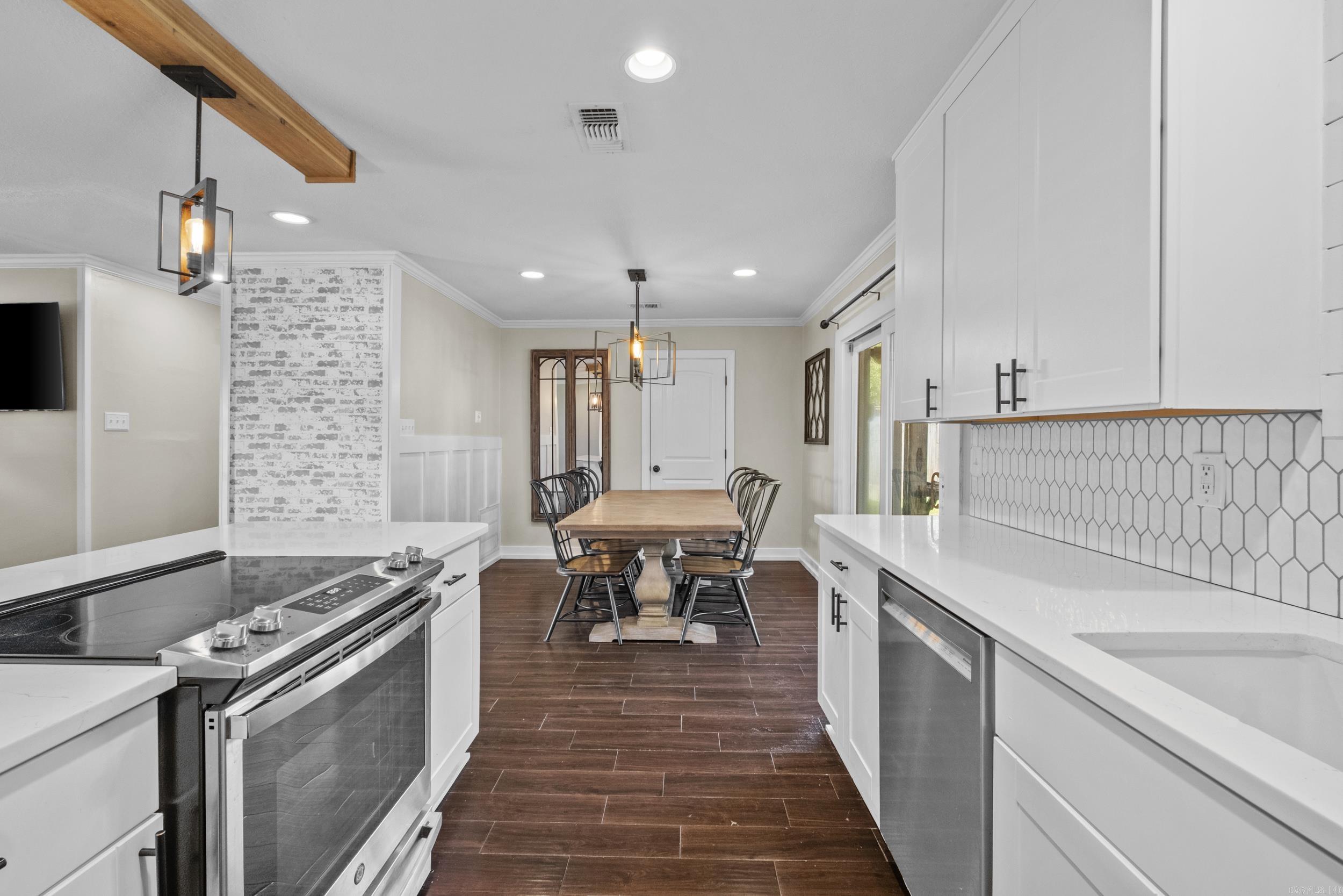 BELLAIRE - Residential