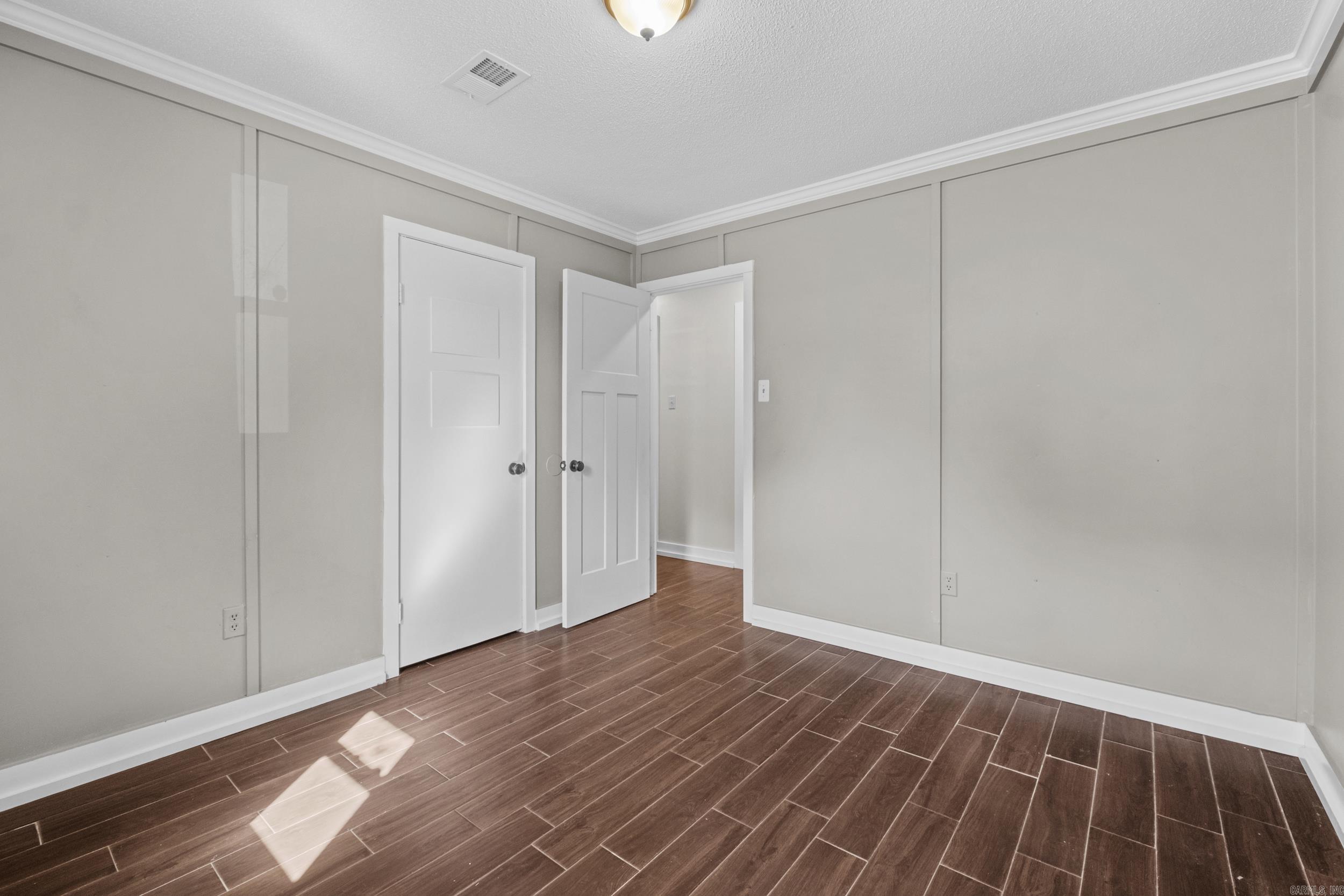BELLAIRE - Residential