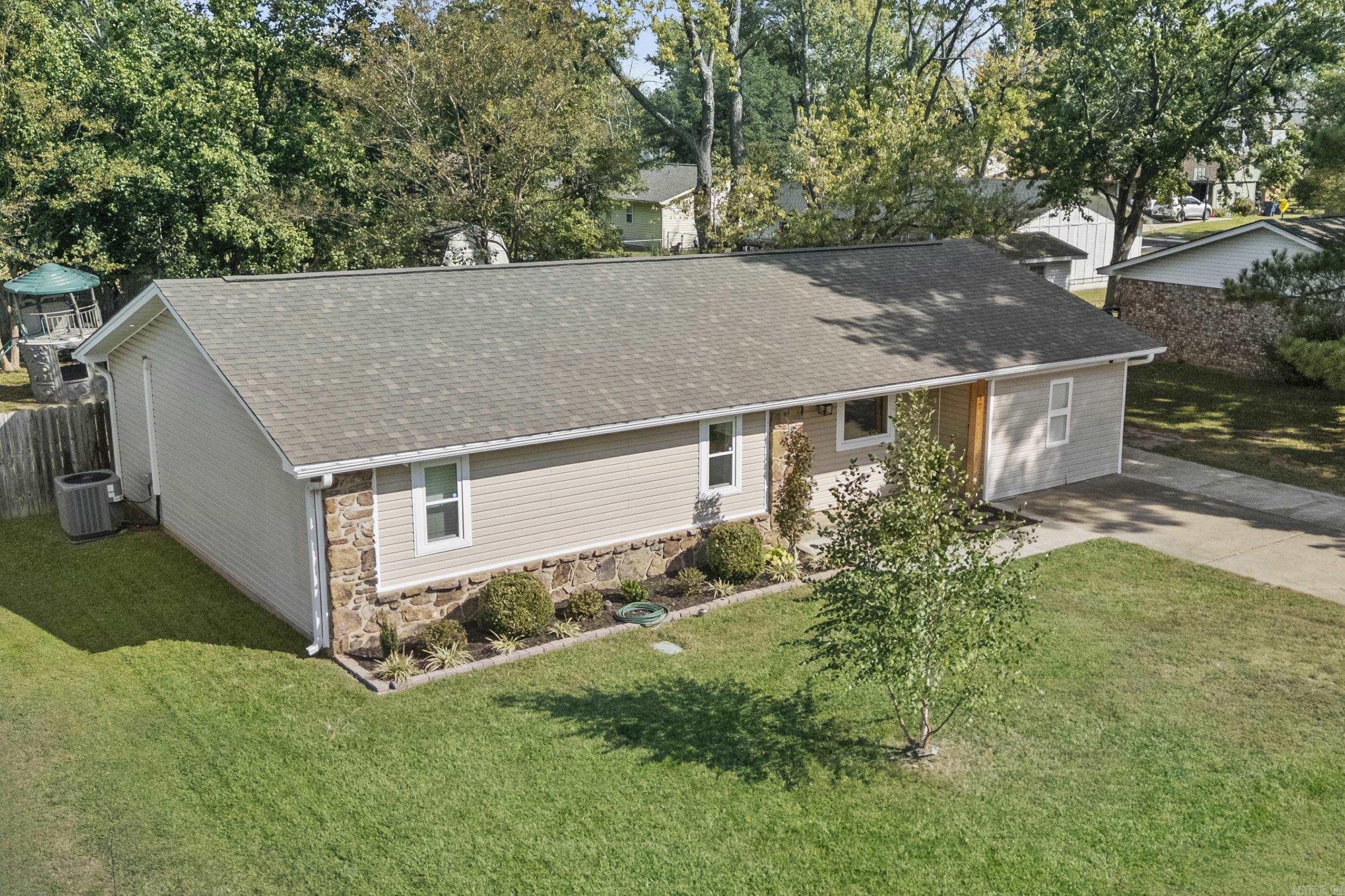 BELLAIRE - Residential