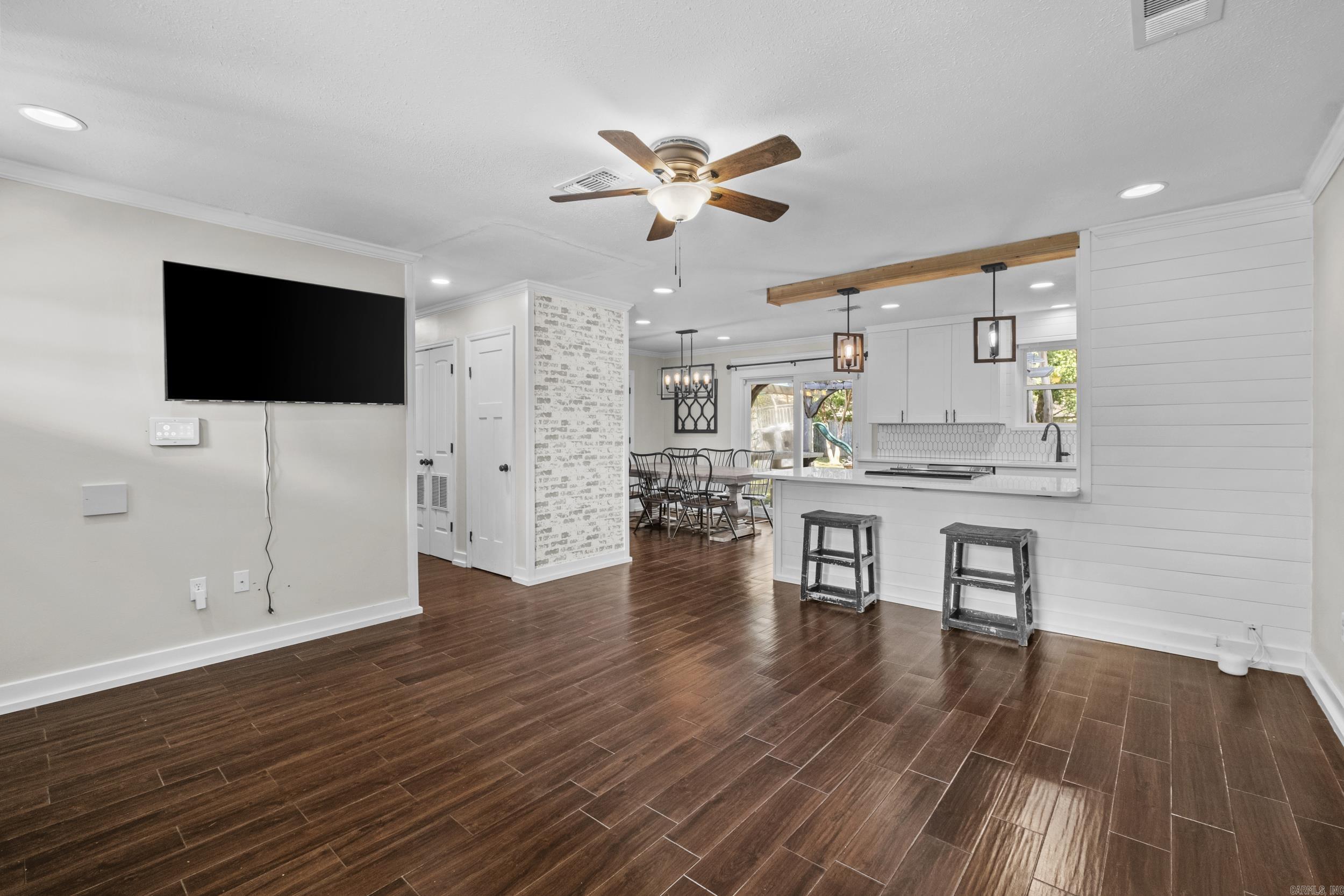 BELLAIRE - Residential