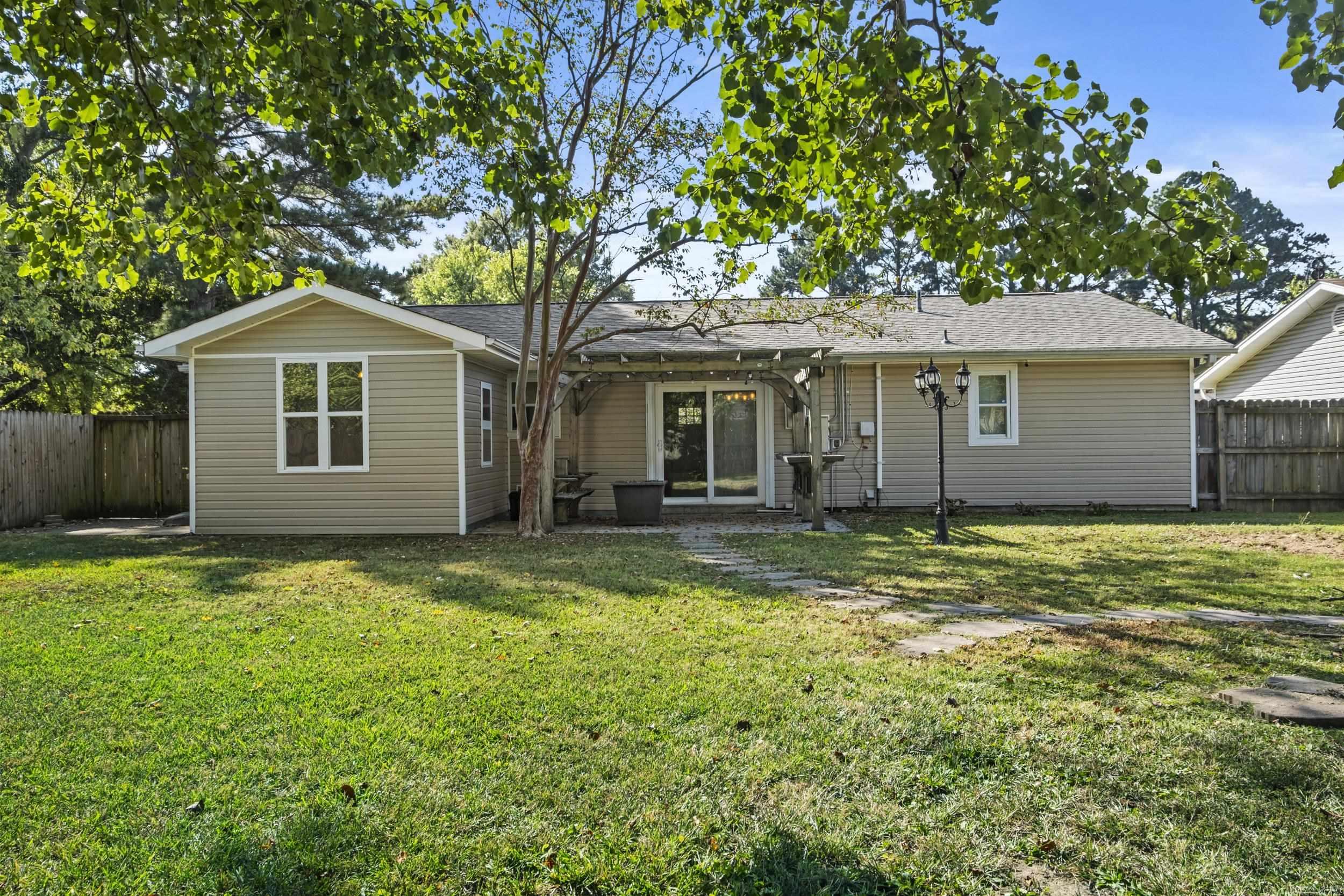 BELLAIRE - Residential