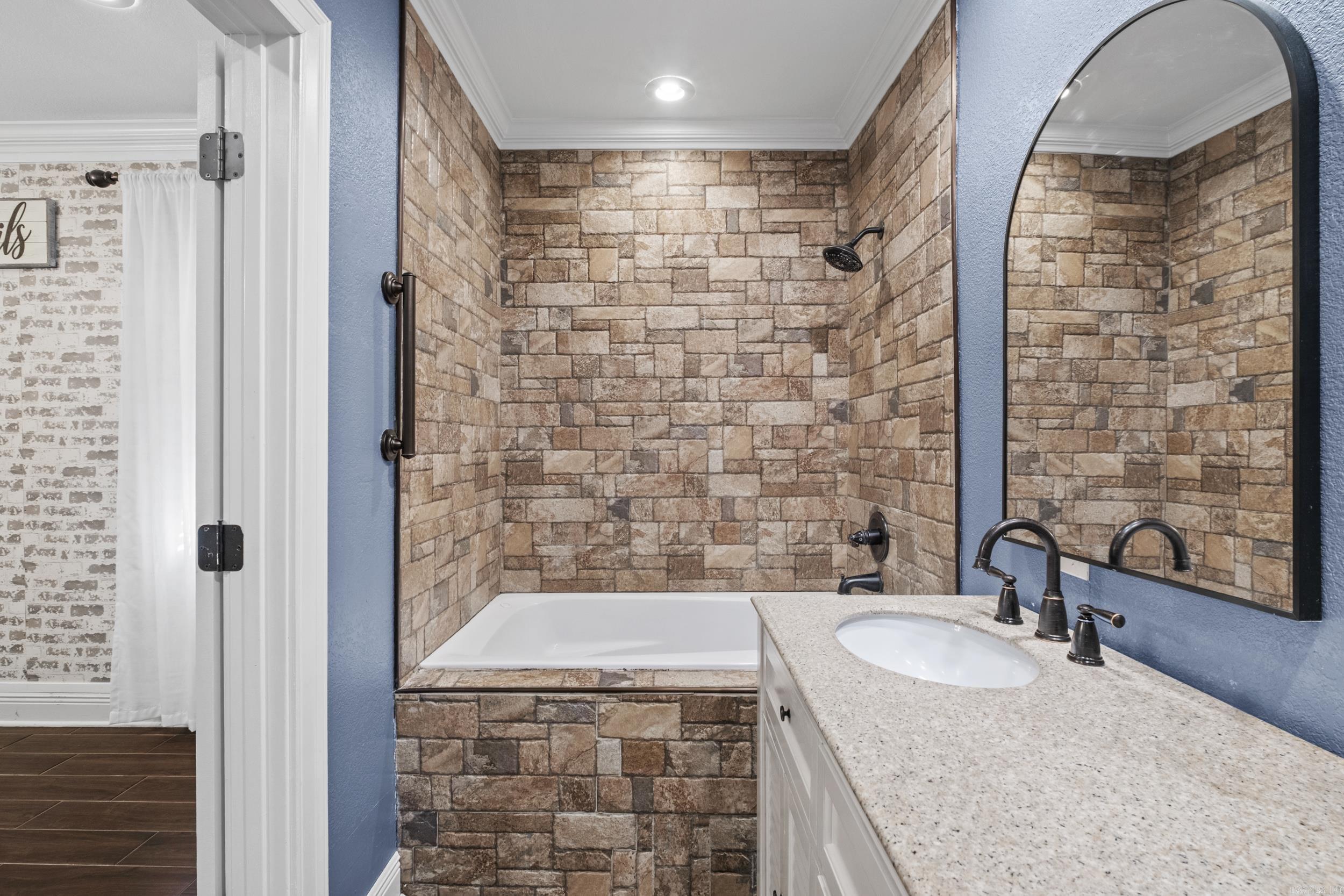 BELLAIRE - Residential