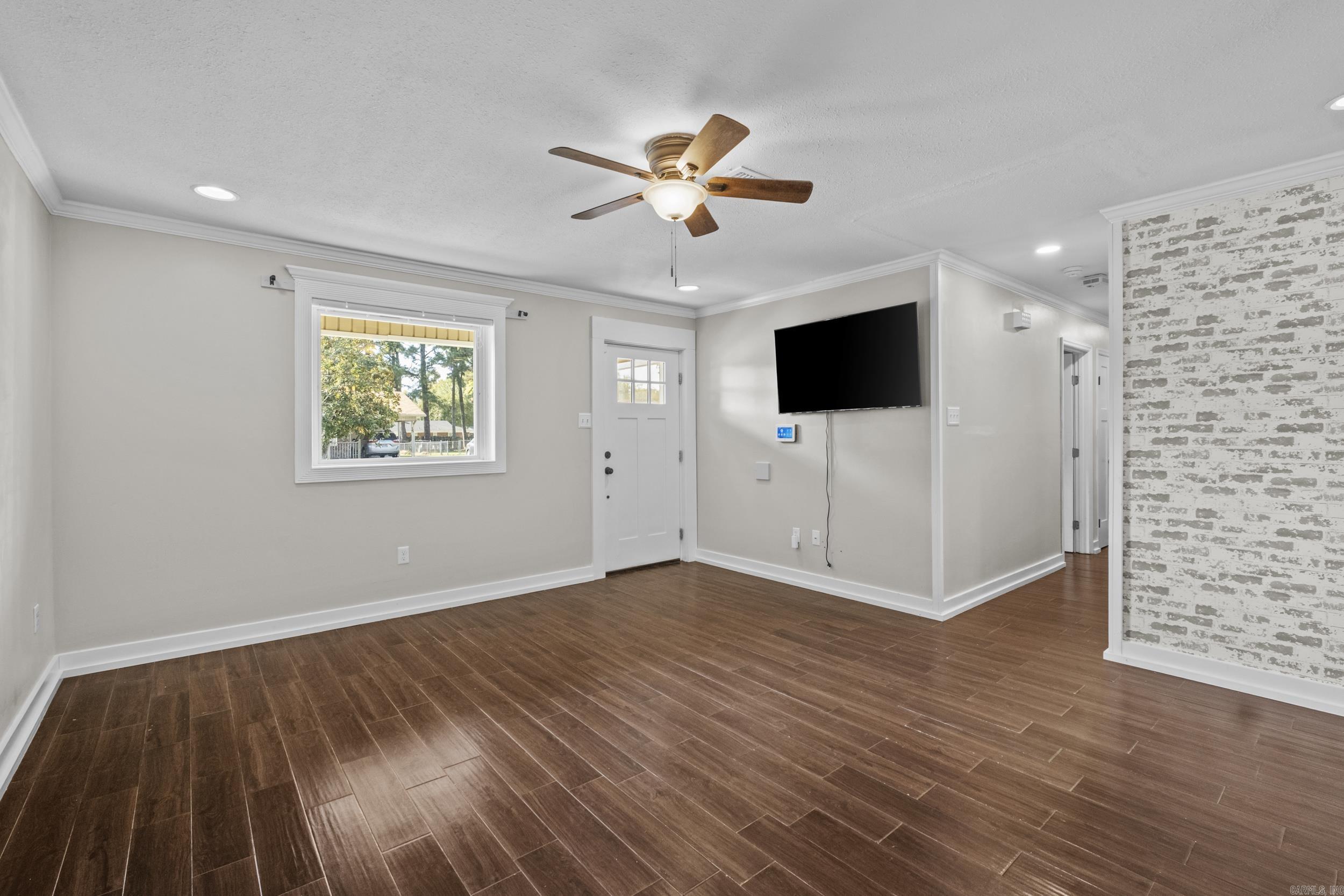 BELLAIRE - Residential