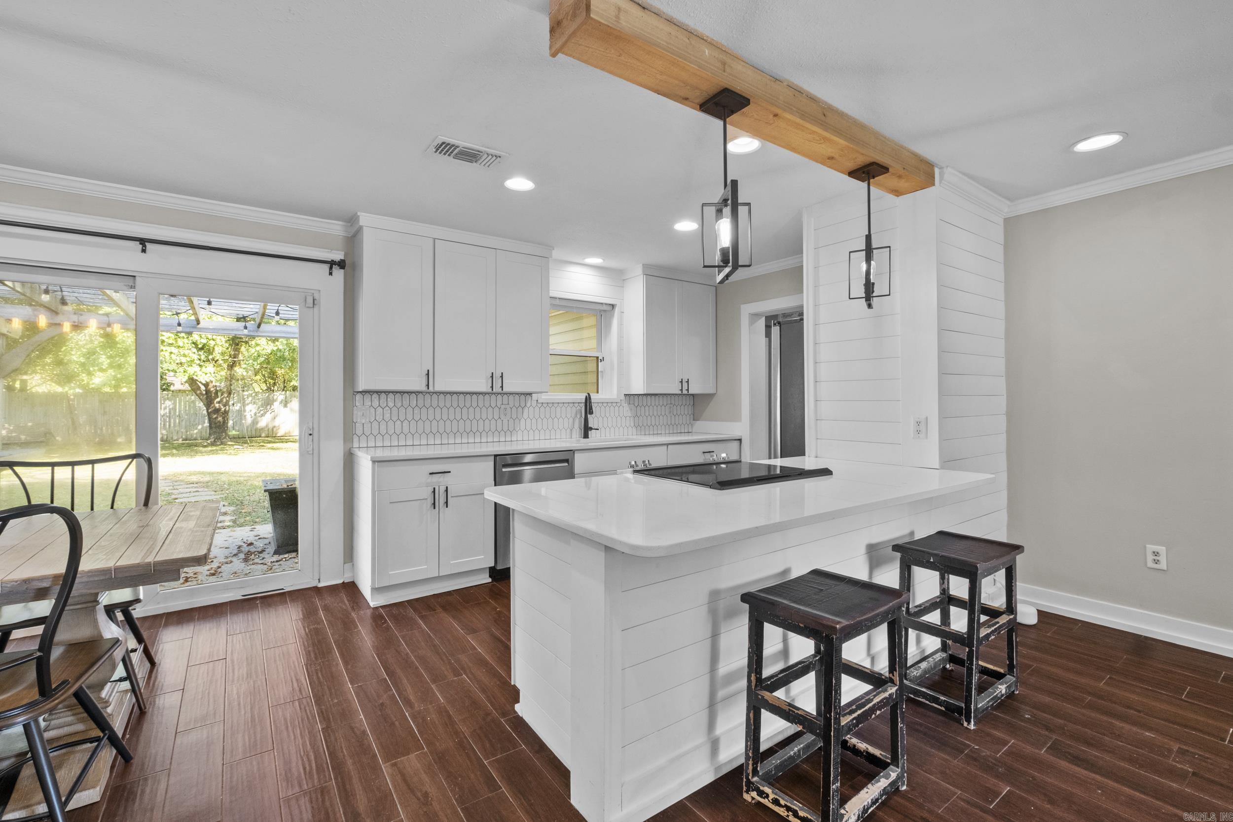 BELLAIRE - Residential
