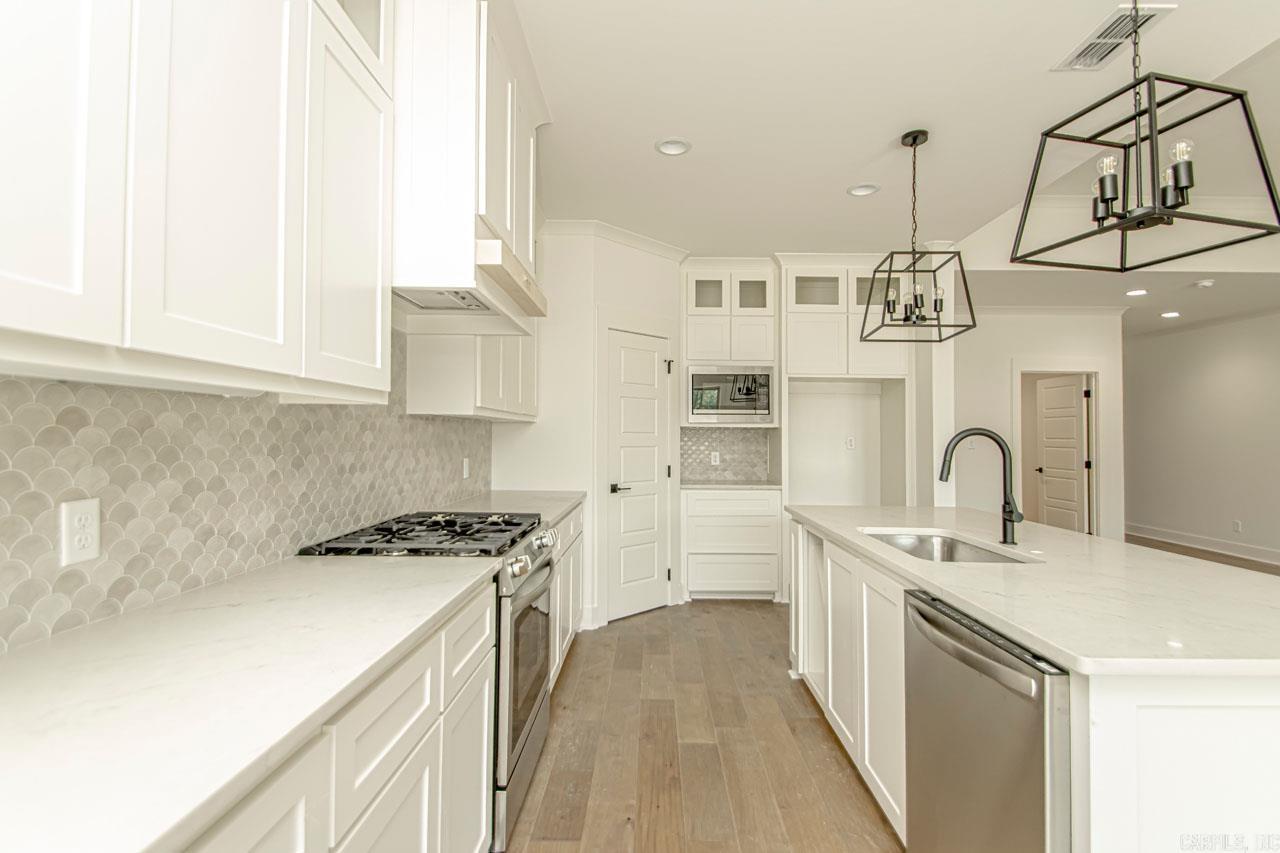 FLETCHER VALLEY "FLETCHER RIDGE" - Residential