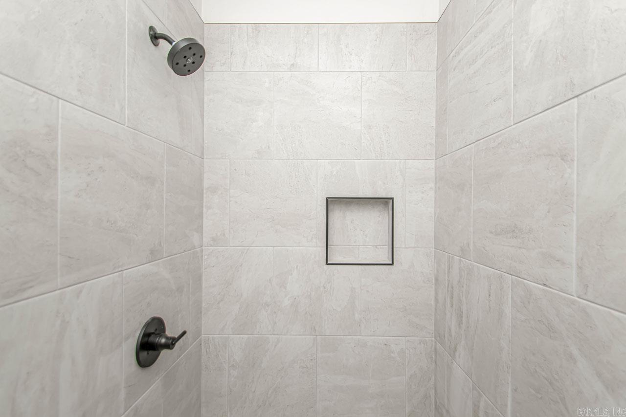 FLETCHER VALLEY "FLETCHER RIDGE" - Residential