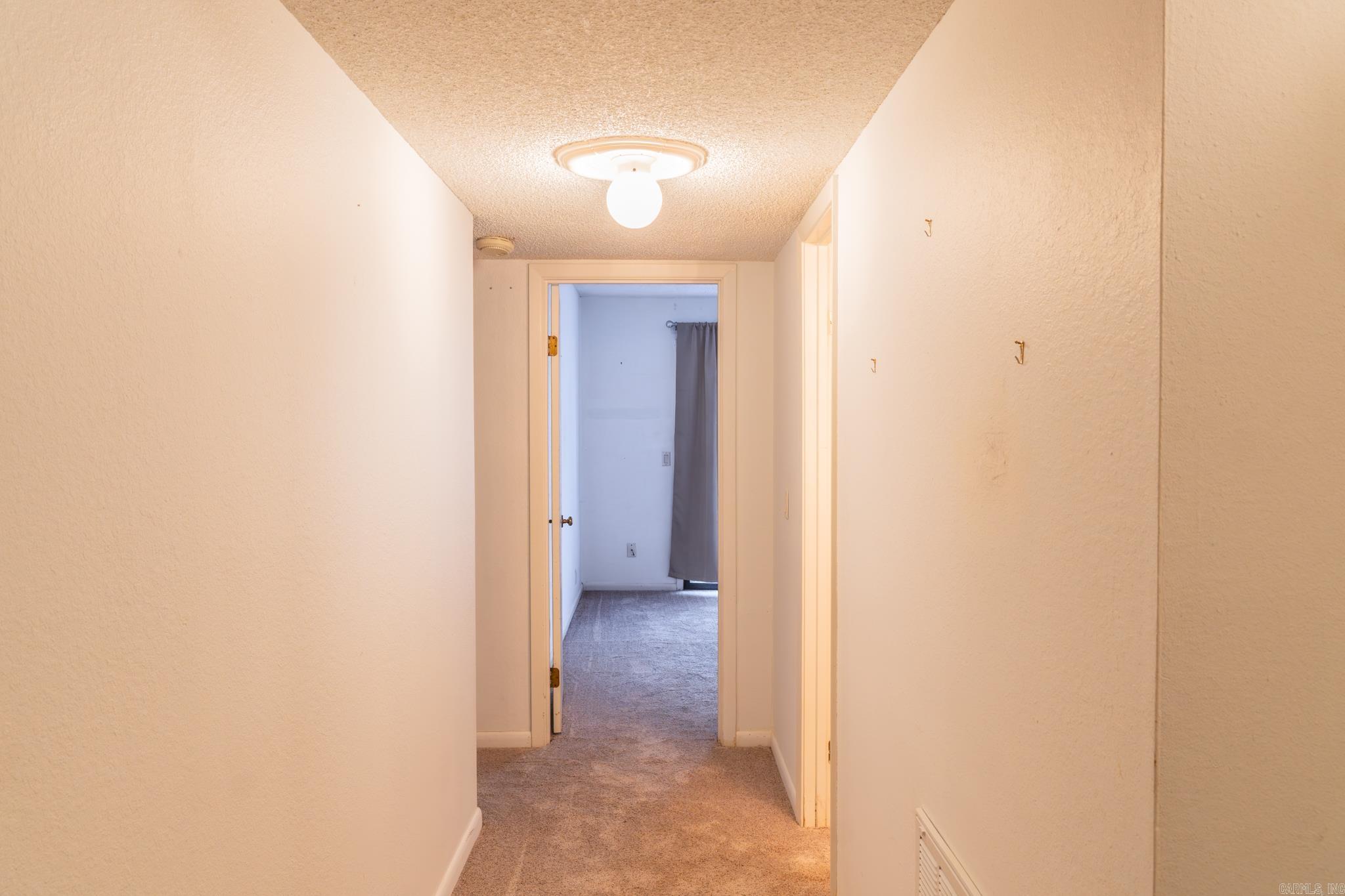 VALENCIA COURTS - Residential