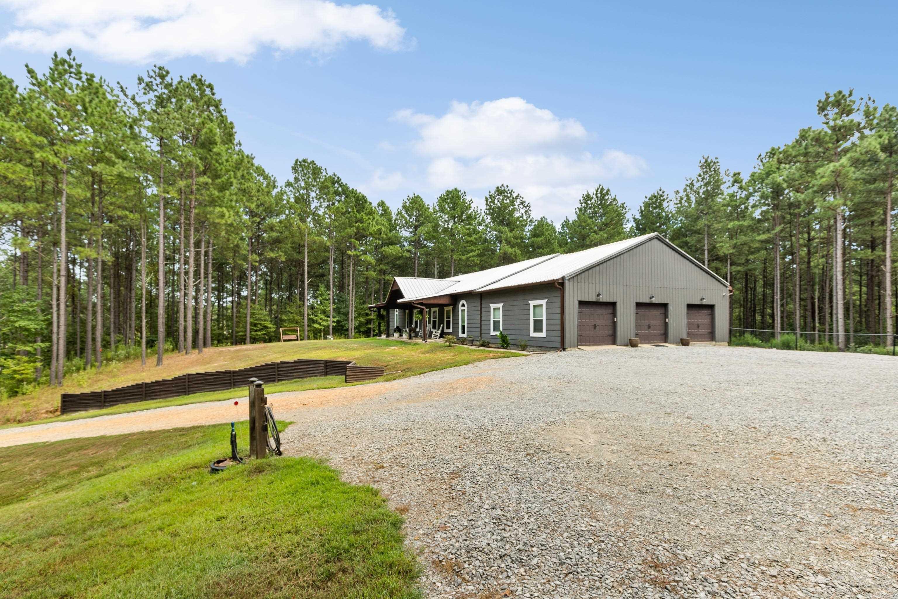 Metes & Bounds - Residential