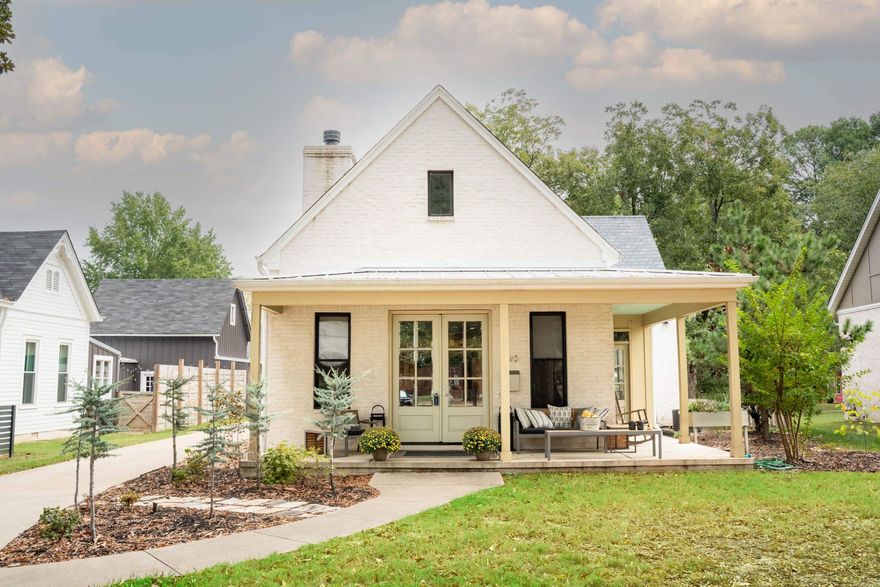 Adorable home in Historic Downtown Conway!  Hardwood floors, wood burning fireplace, granite countertops, tile showers. Tons of storage inside and out! Beautifully landscaped, fenced in yard and gorgeous wrap around porch.