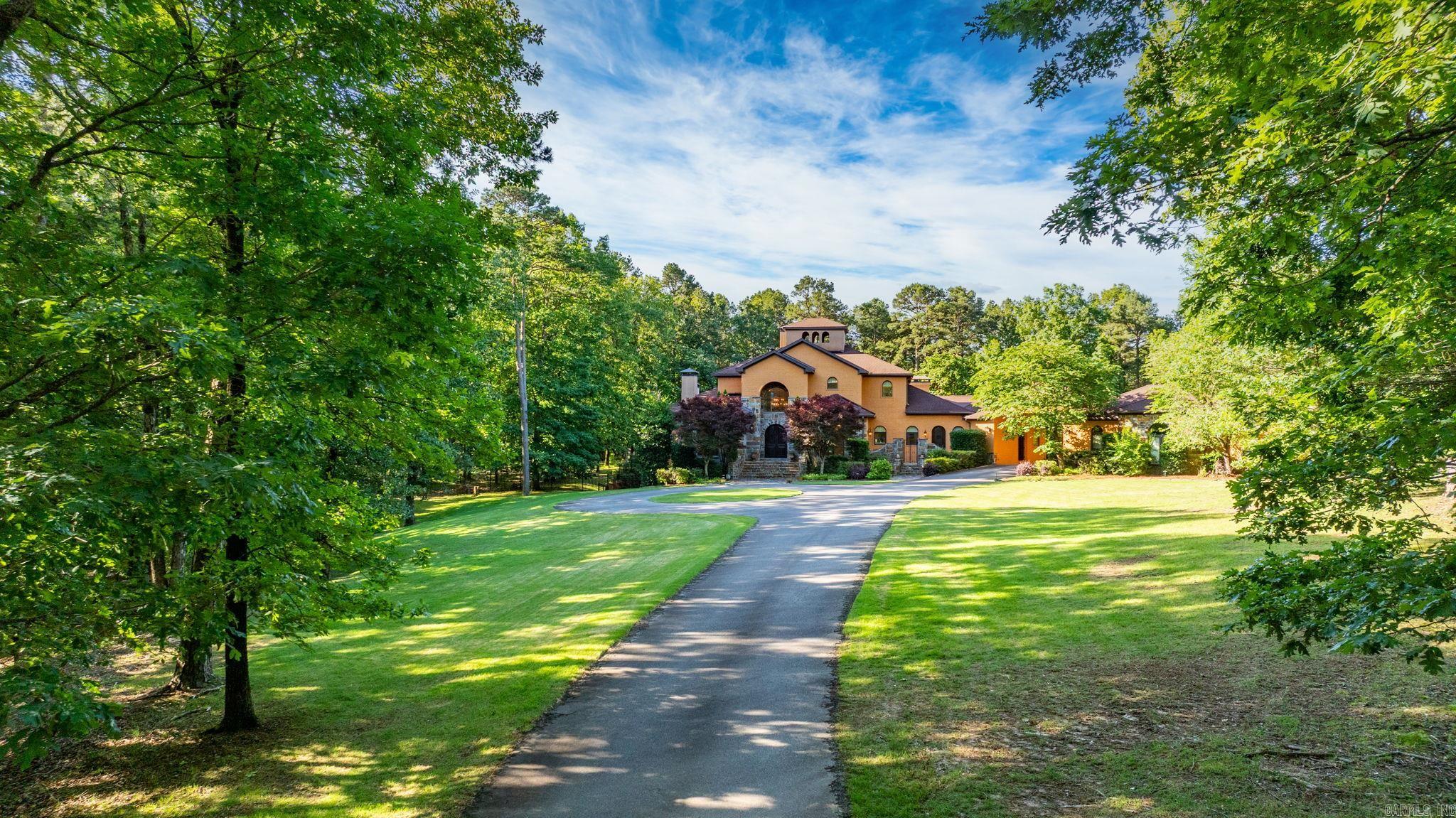 CHENAL DOWNS - Residential