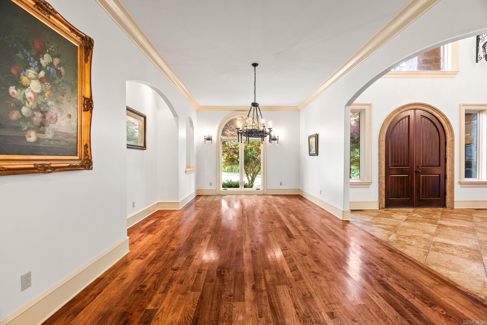 CHENAL DOWNS - Residential