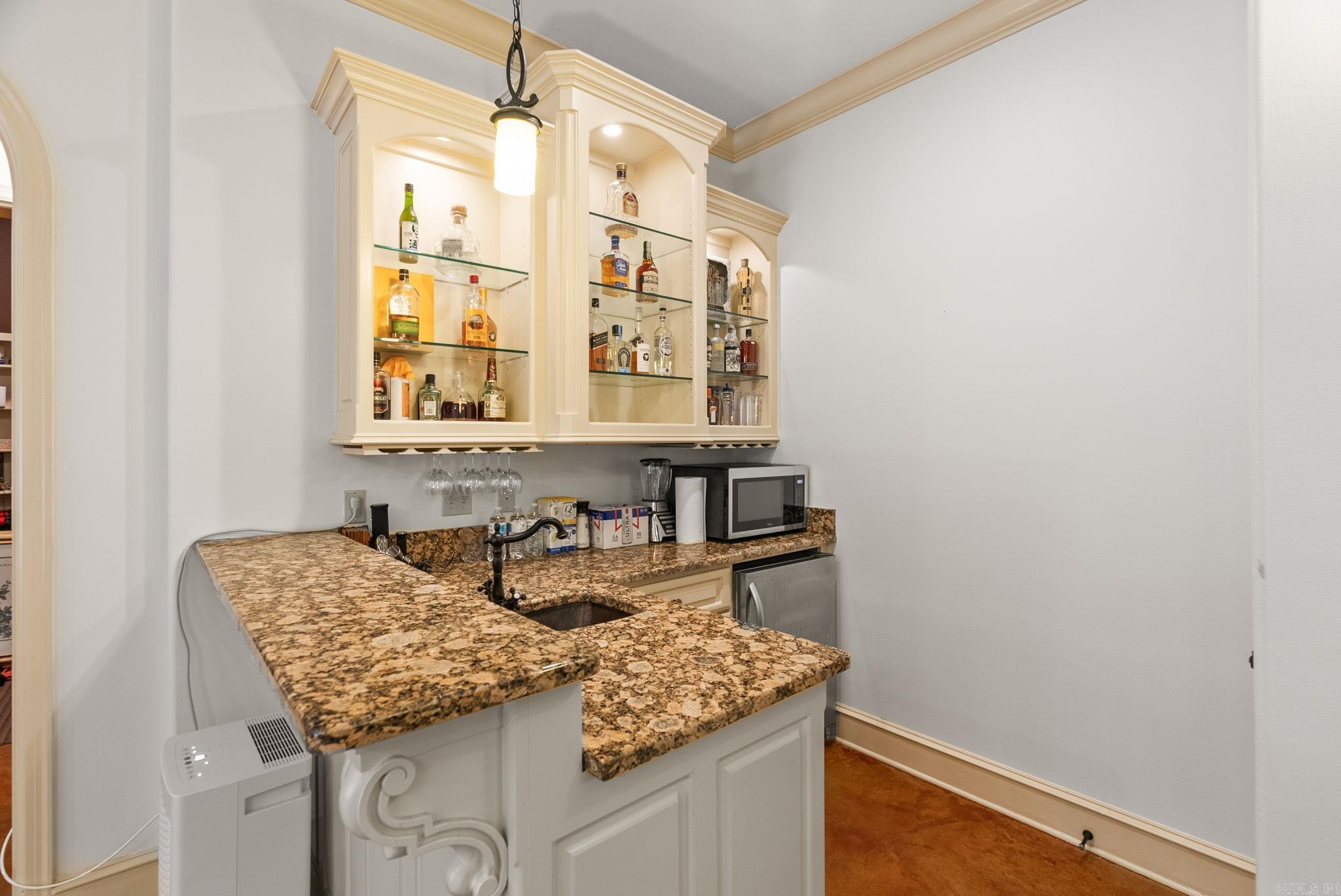 CHENAL DOWNS - Residential