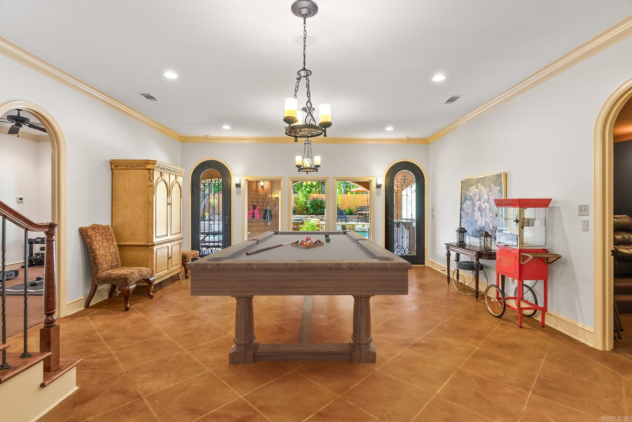 CHENAL DOWNS - Residential