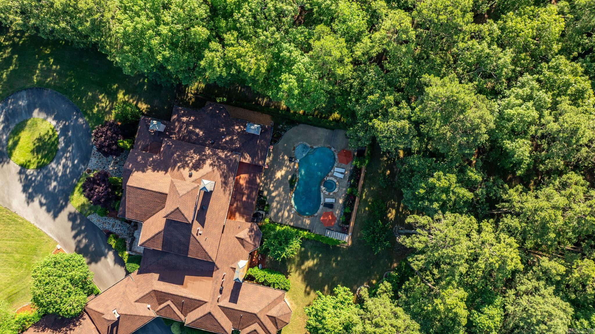 CHENAL DOWNS - Residential