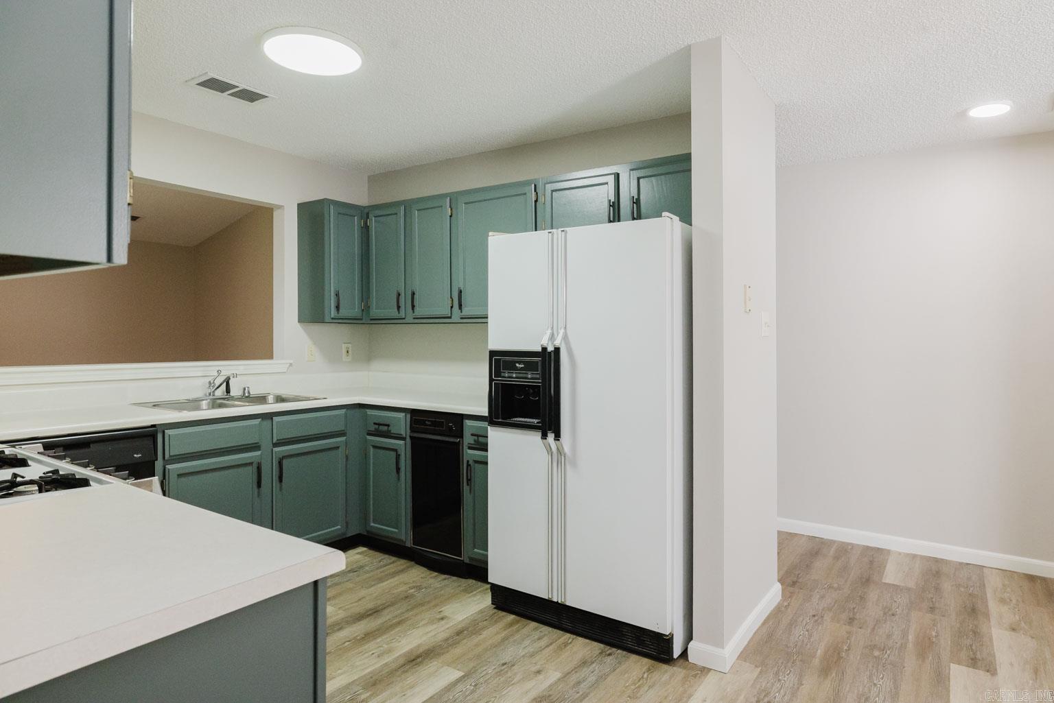 FOREST COVE - Residential