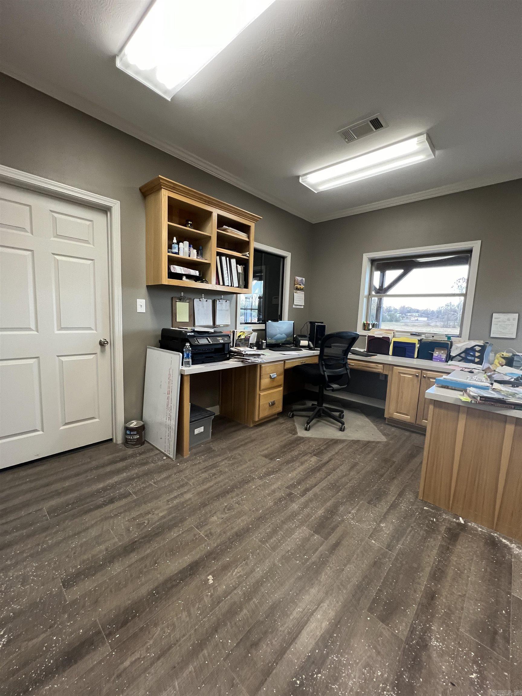 Metes & Bounds - Commercial Sale