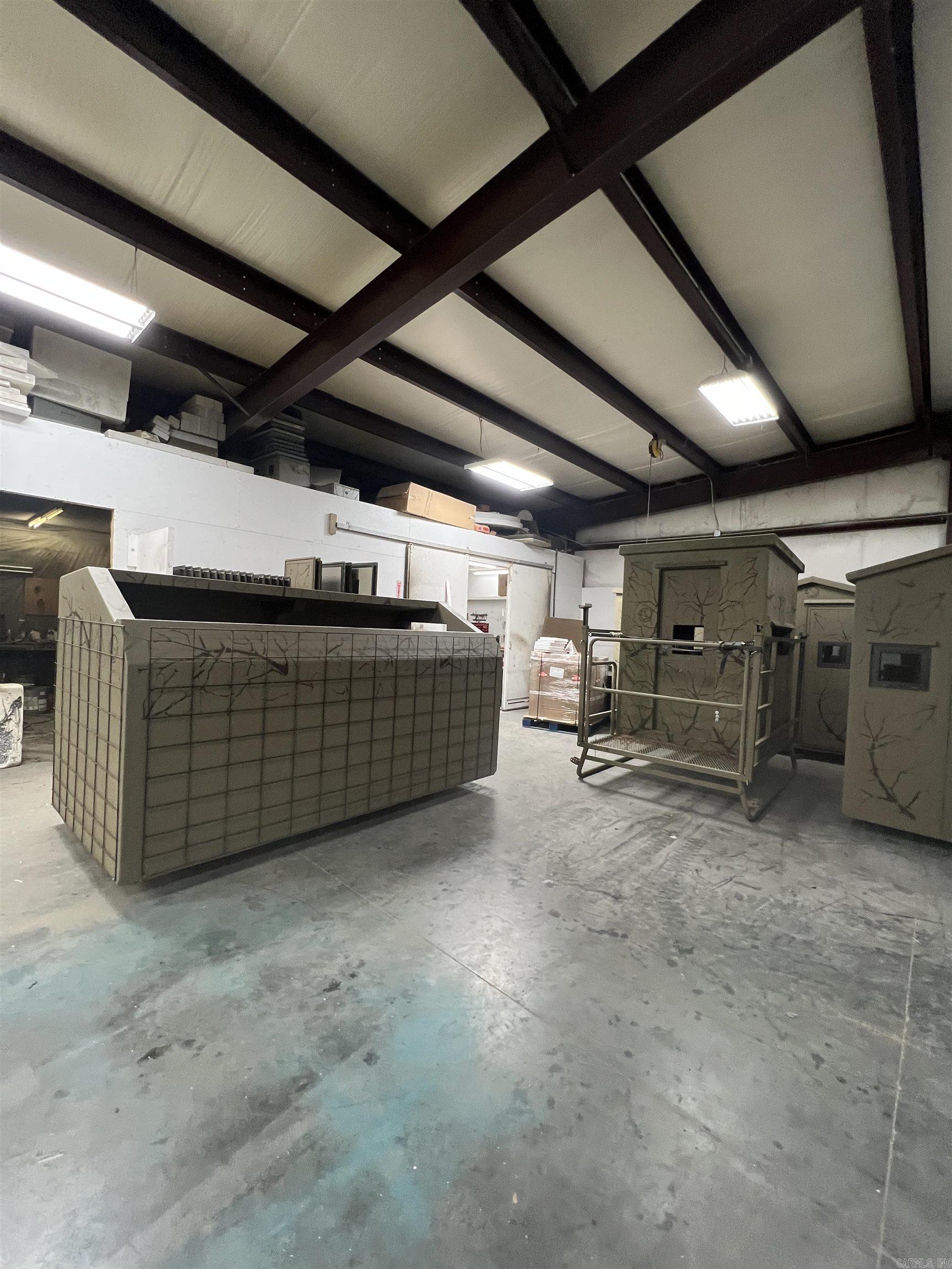 Metes & Bounds - Commercial Sale